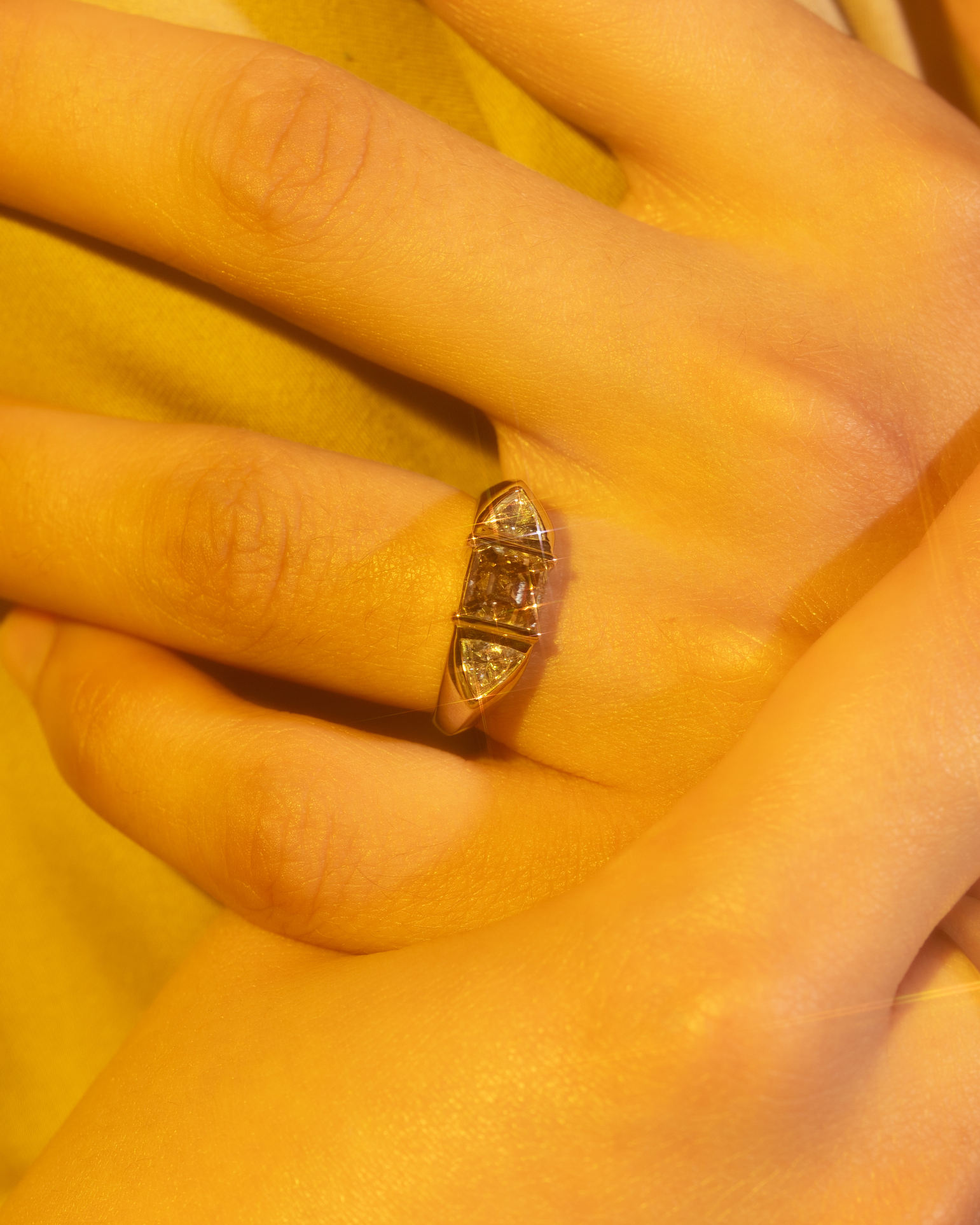 Diamond alternative 2025 wedding rings