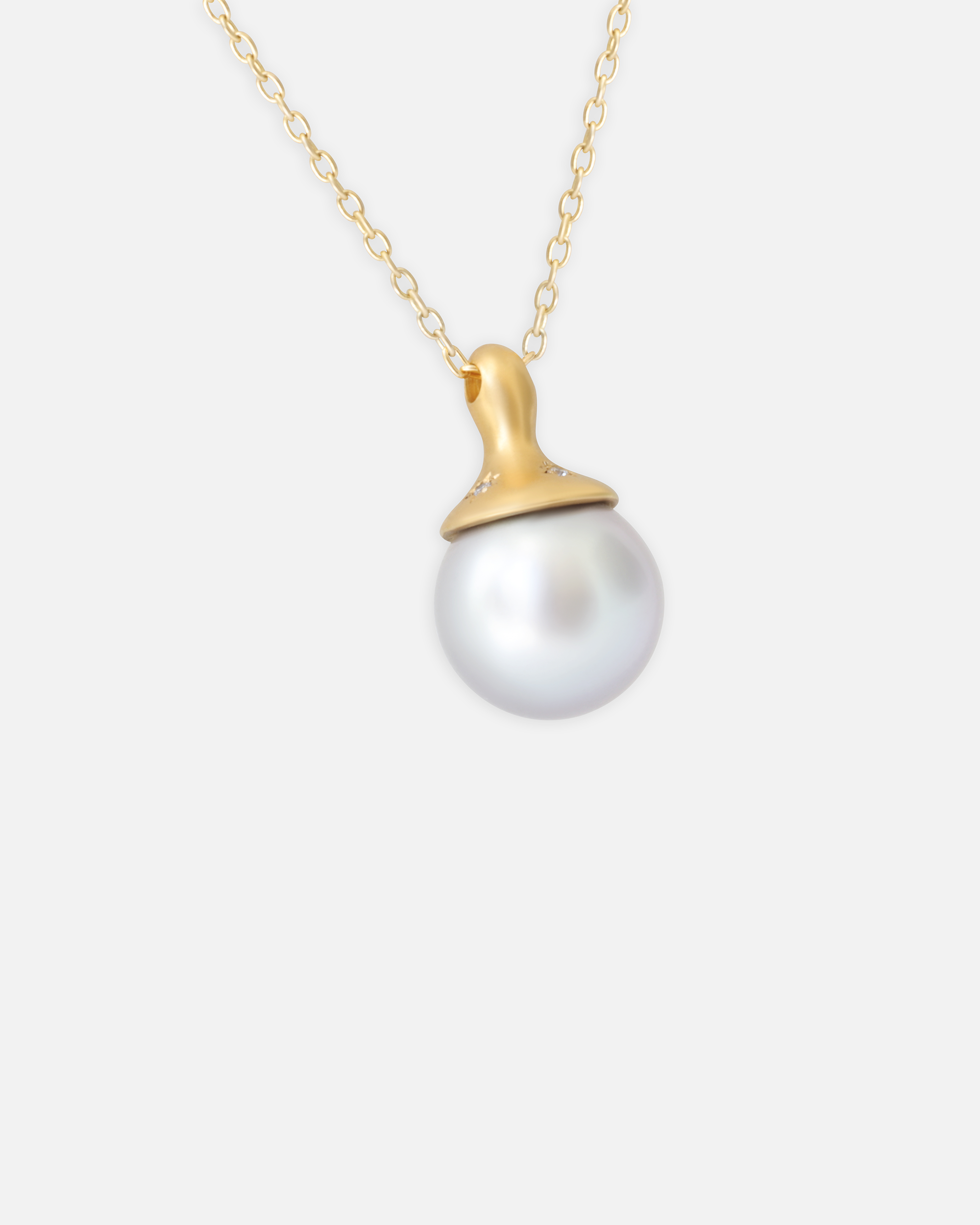 Umi / Black South Sea Pearl Pendant By Hiroyo