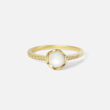 Front view of Pave 6mm / Milky Moonstone