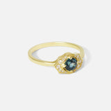 Side view of Ruitz II / Blue Sapphire Ring