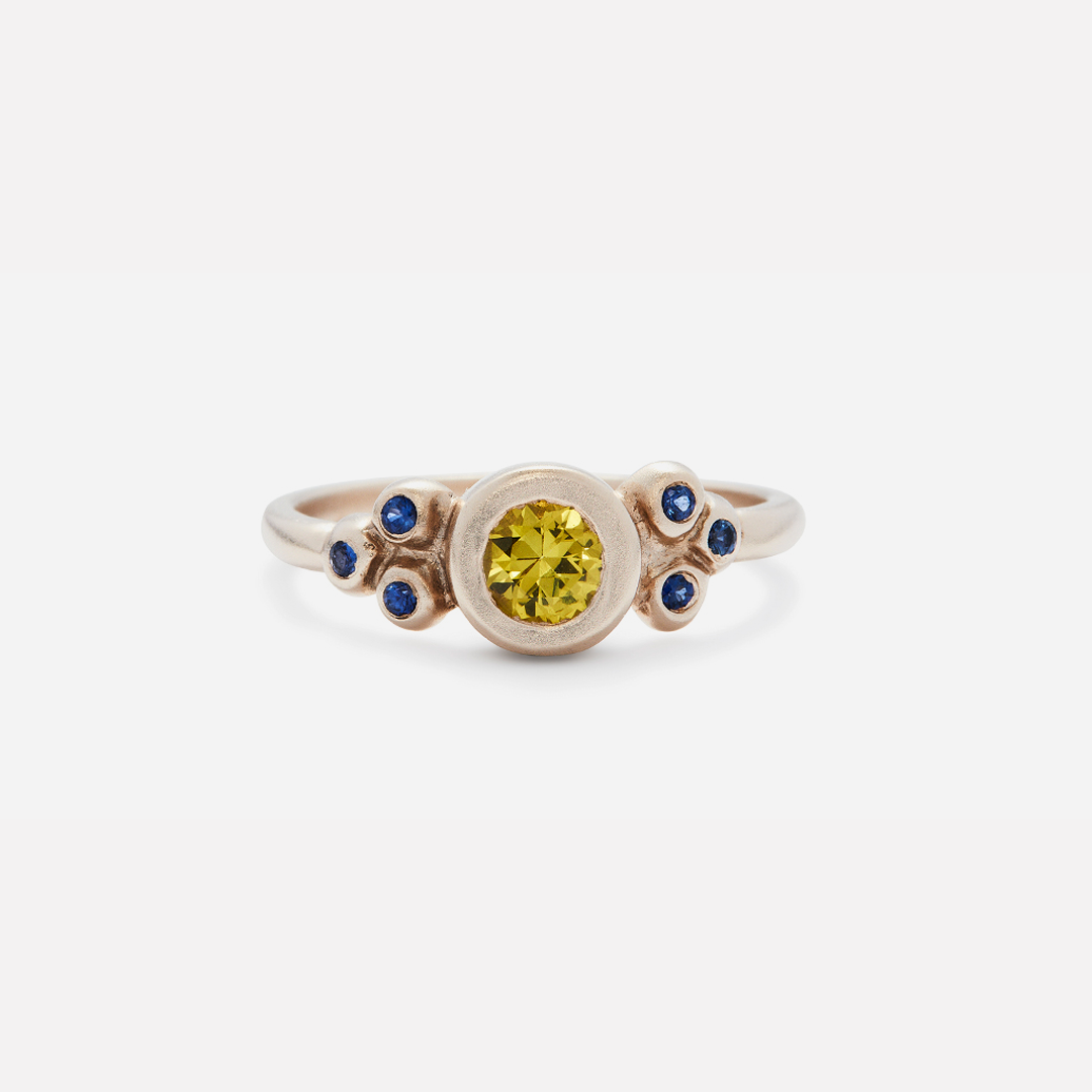 Front view of Bubble 9 / Yellow and Blue Sapphire Ring