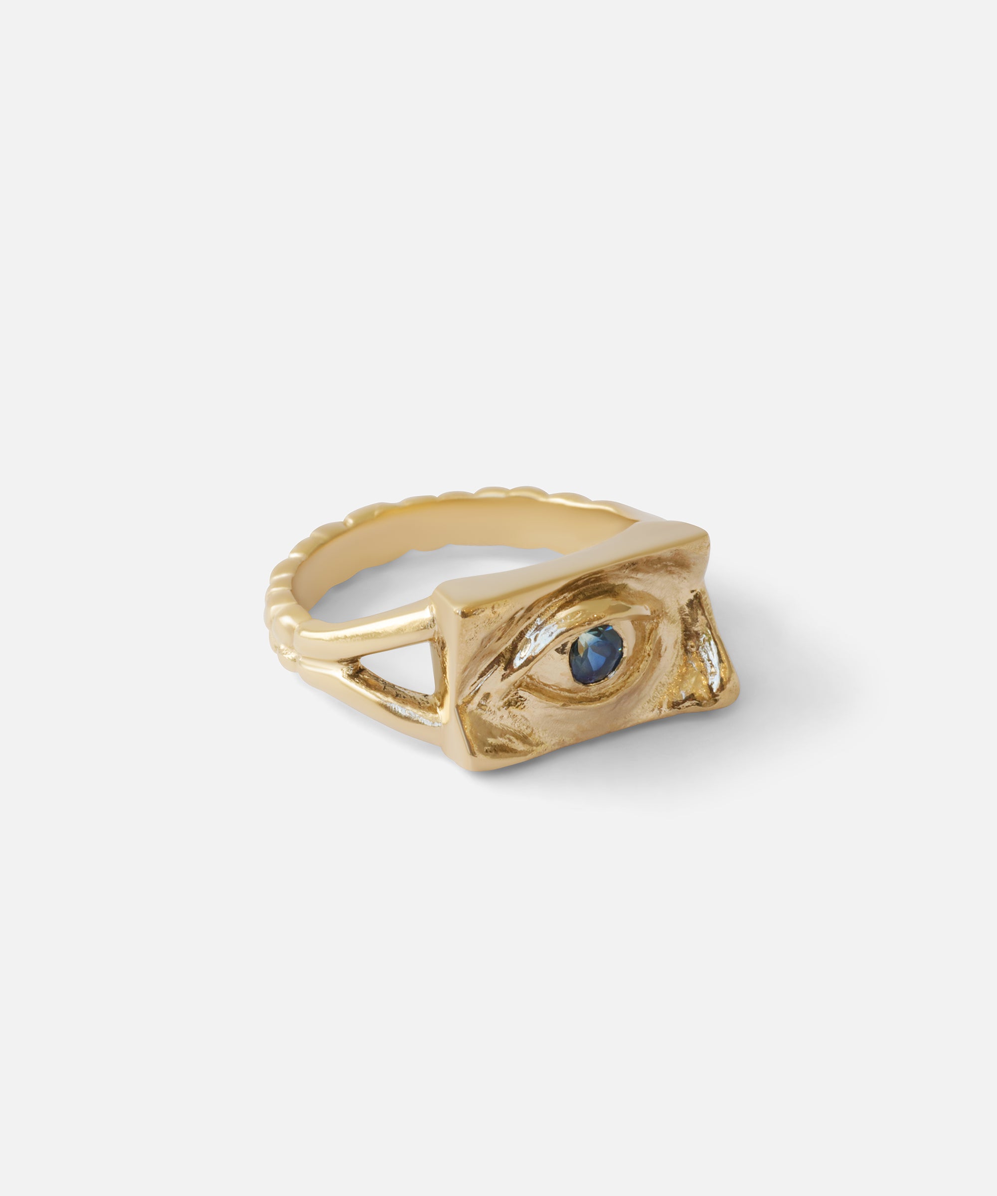 Intagliaux / Blue Sapphire Ring By Alfonzo