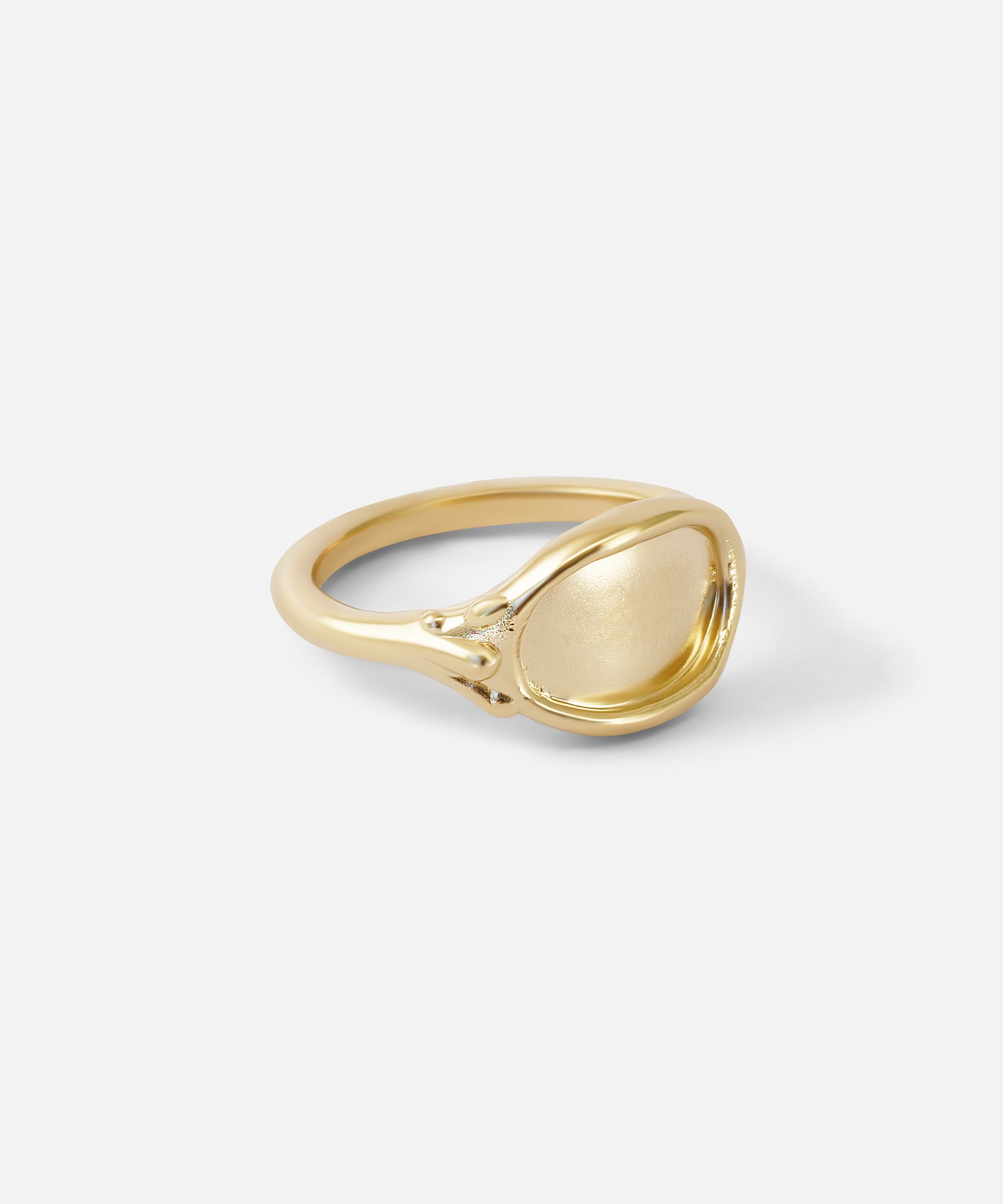 Side view of Reflection Ring I