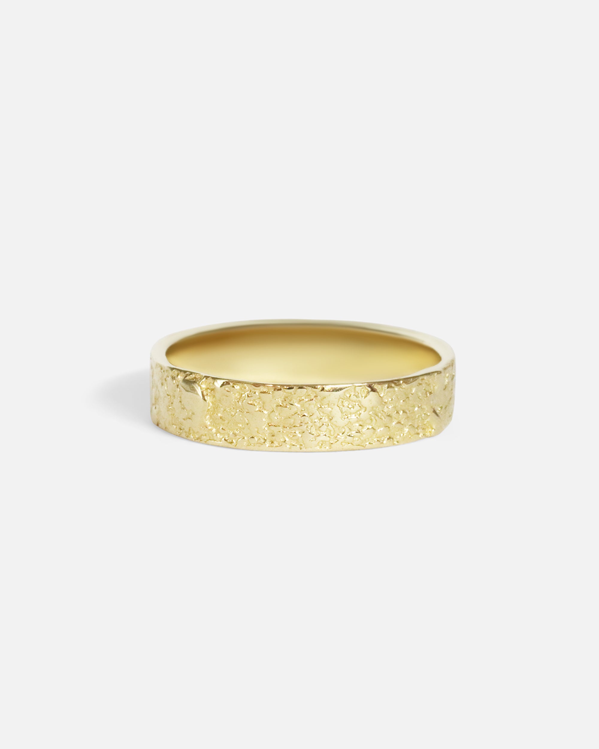 Front view of Petra Band in 14k yellow gold by Ides