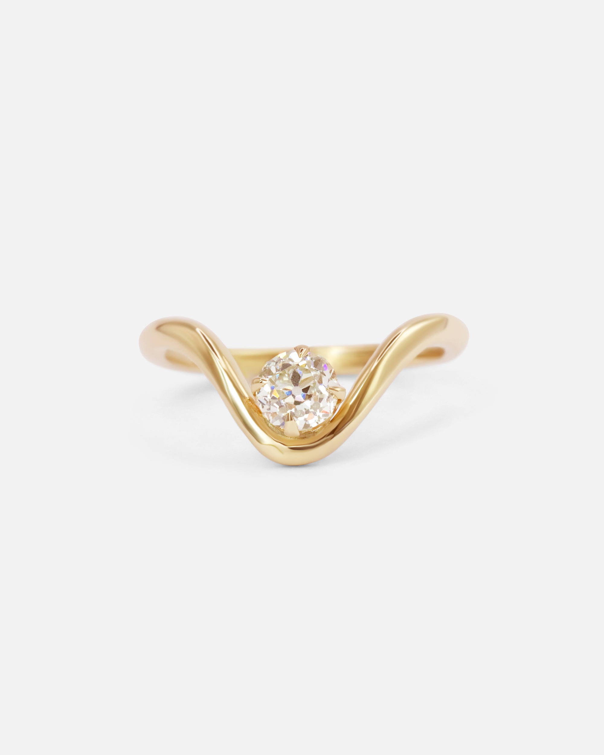 Diamond and Gold Curved Ring By Nishi