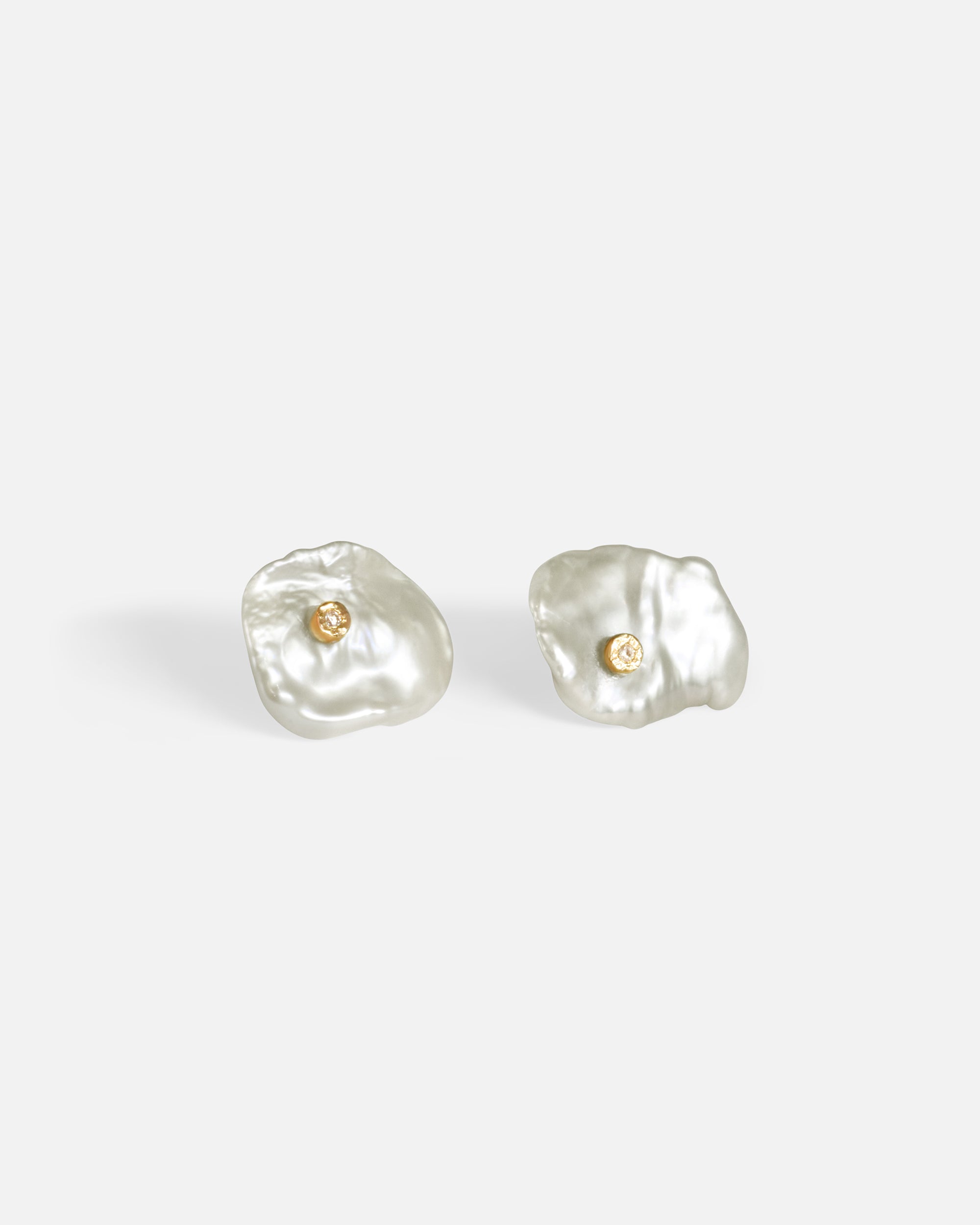 Side view of Keshi Petal Studs / V by Ariko
