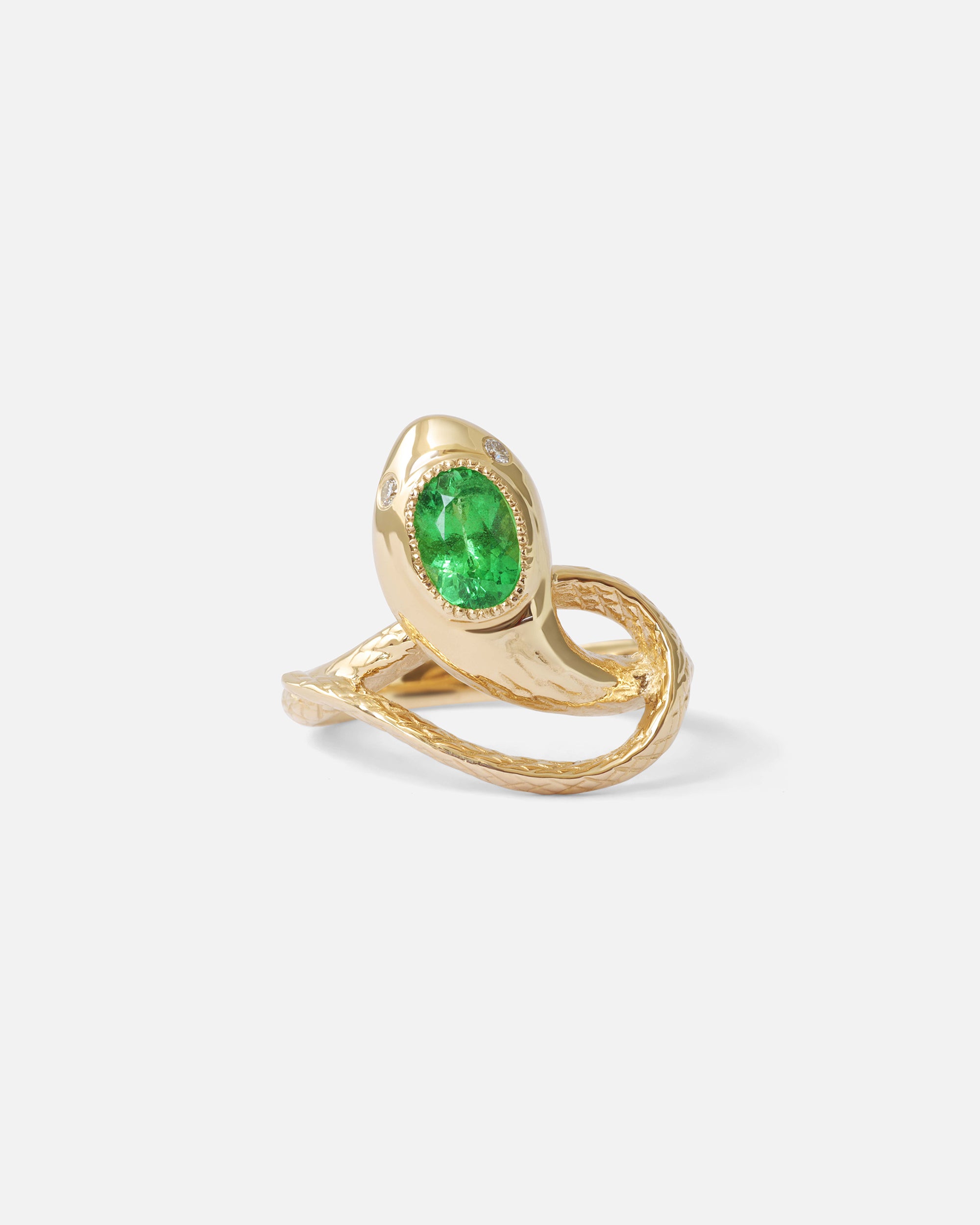 Serpentes Ring / Tsavorite and Diamonds By Ides