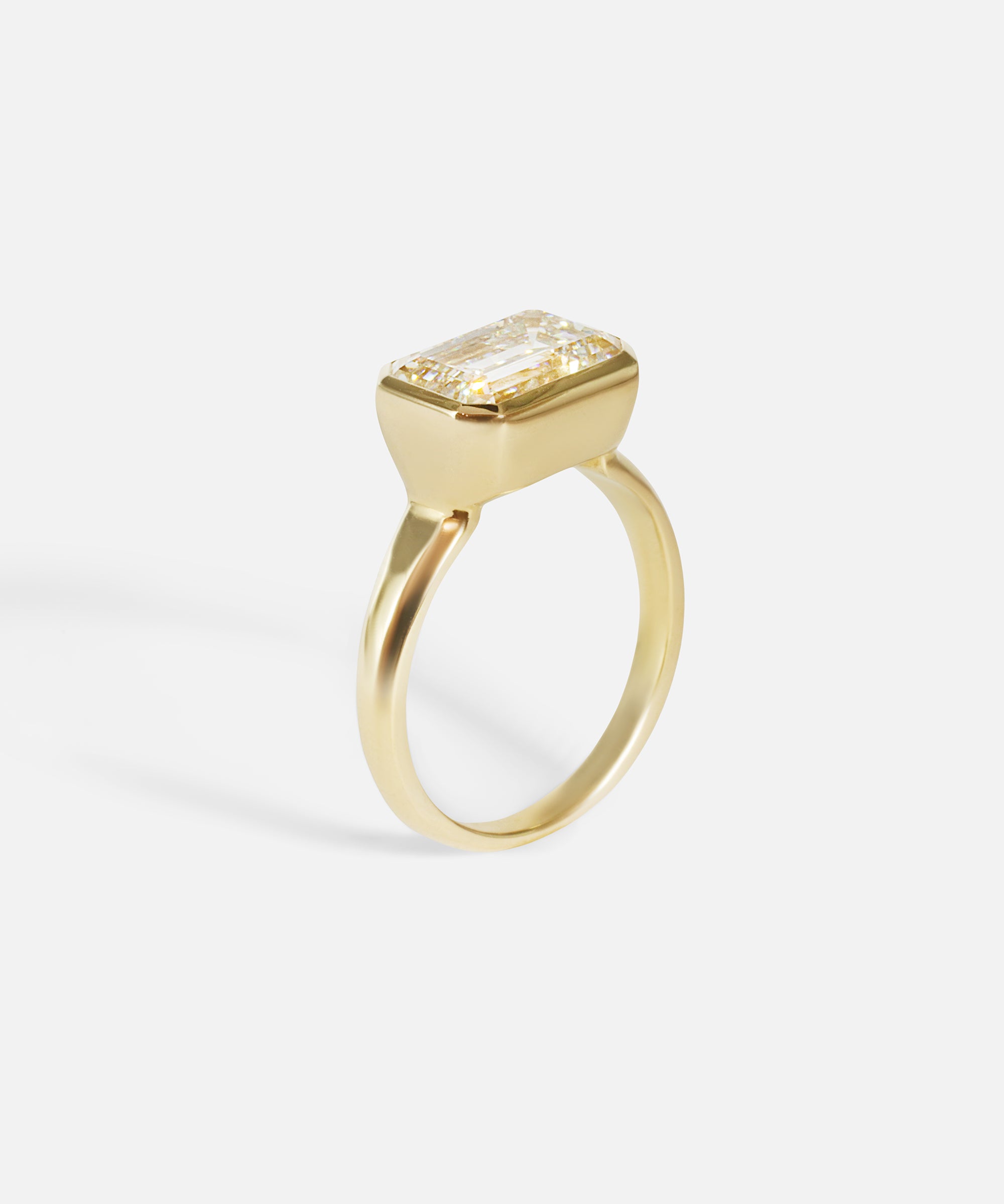 Alternative side view of Fractal Ring / 3.6ct Lab Diamond in 14k yellow gold by Joko
