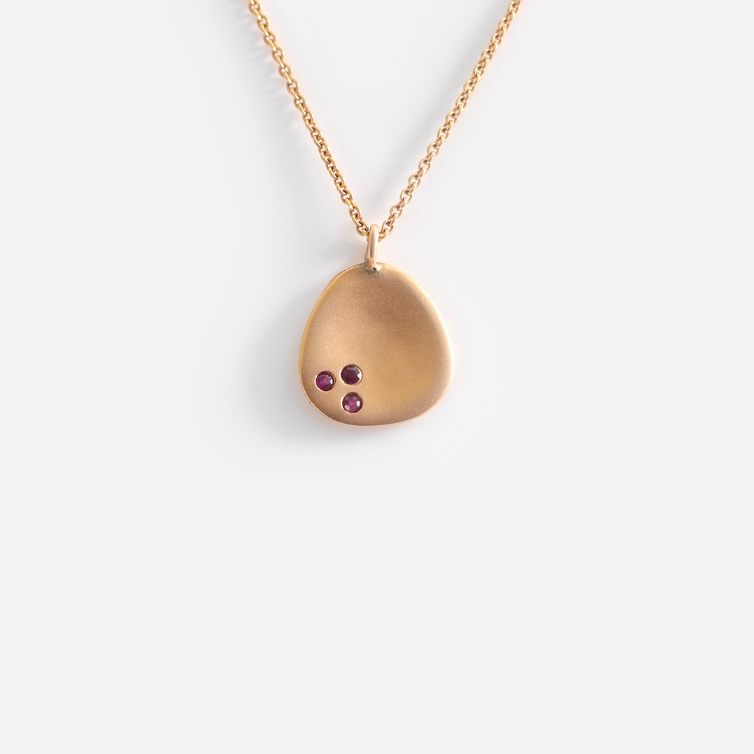 Leaf / Small Rose Gold + Rubies Pendant By Hiroyo