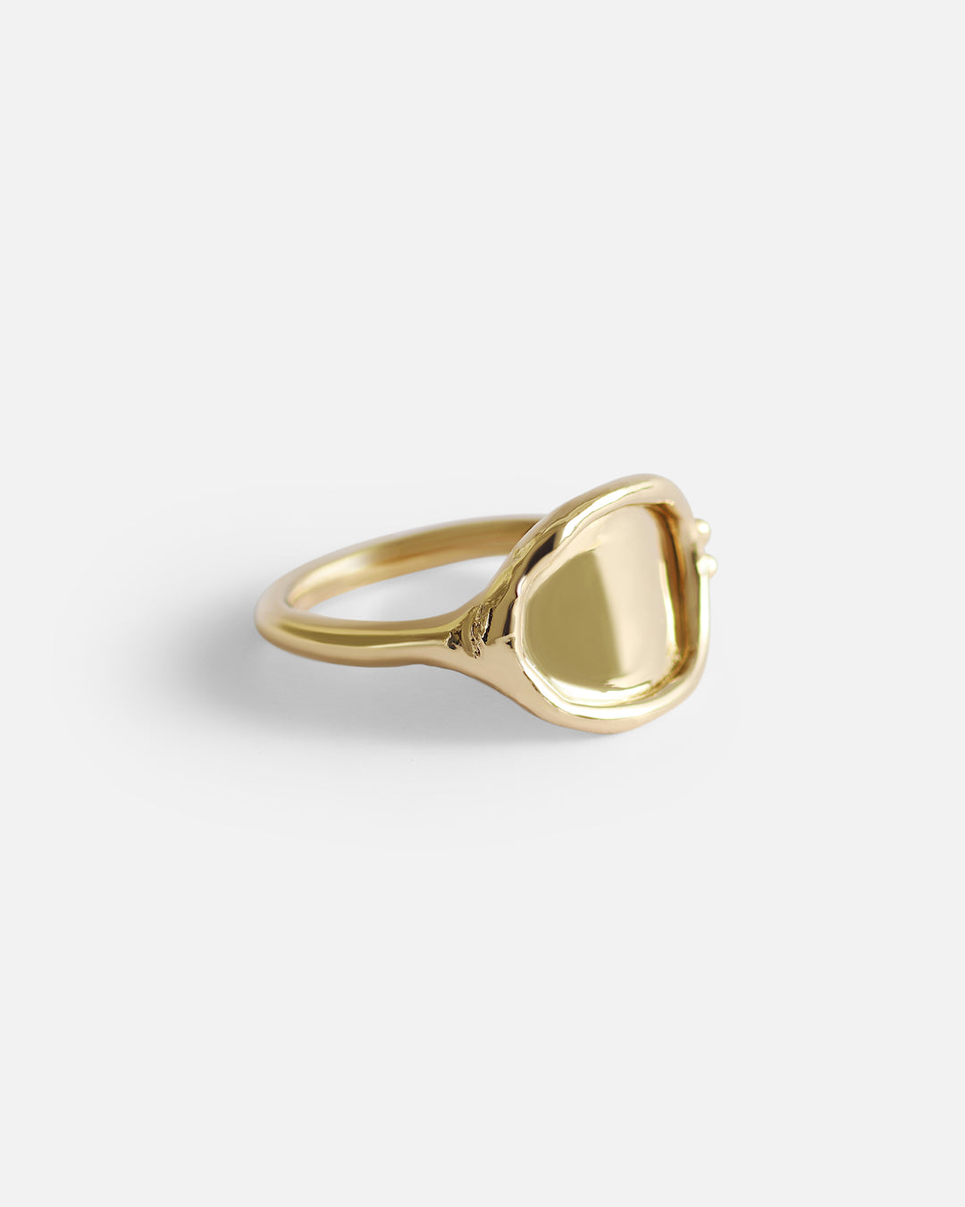 Side view of Reflection Ring I