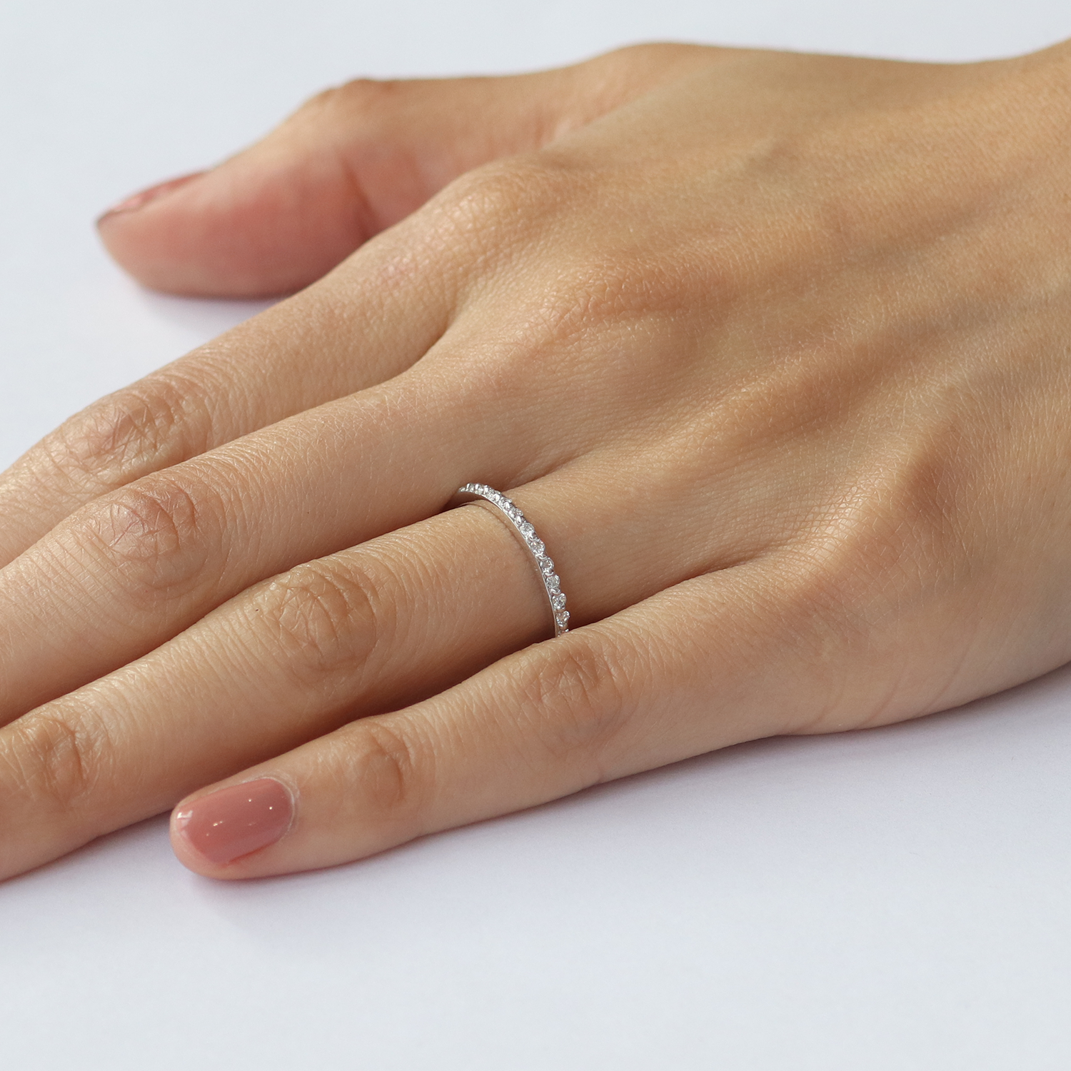 Dew / 1.3mm Round White Diamond Ring By Hiroyo