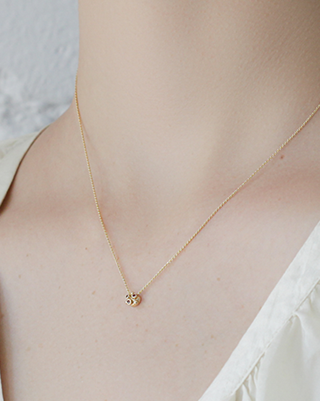 Melee 34B / Ruby Pendant By Hiroyo