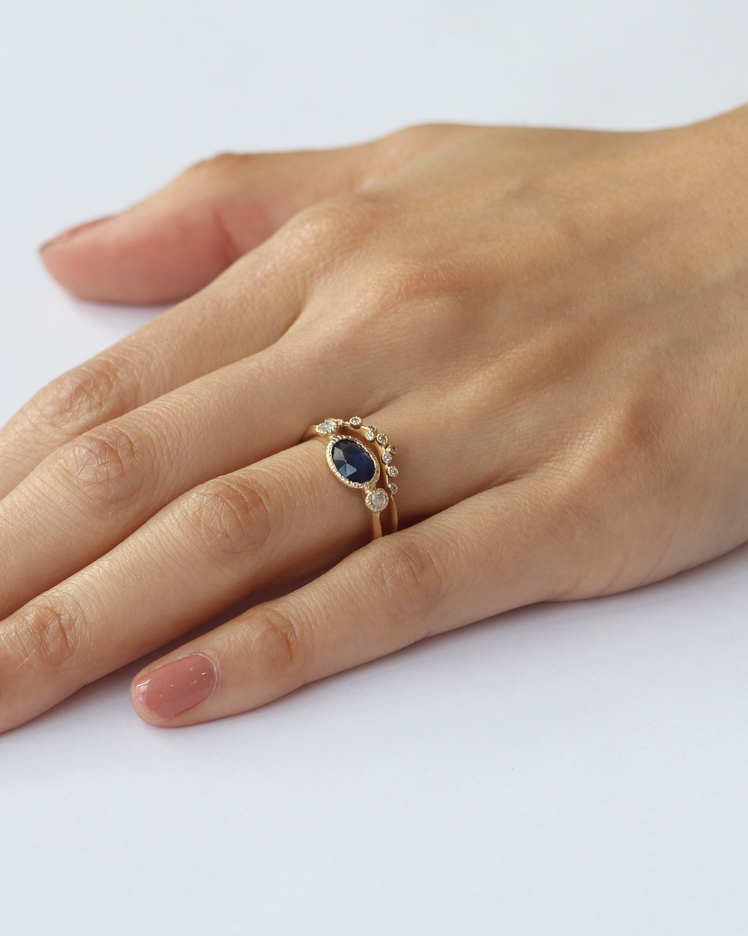 Melee 22 / White Diamond By Hiroyo