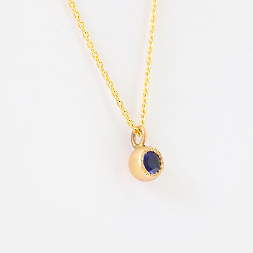 Melee Ball / Sapphire Pendant By Hiroyo