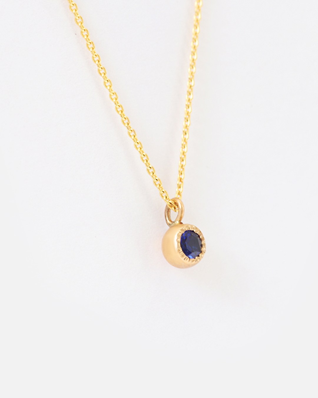 Melee Ball / Sapphire Pendant By Hiroyo