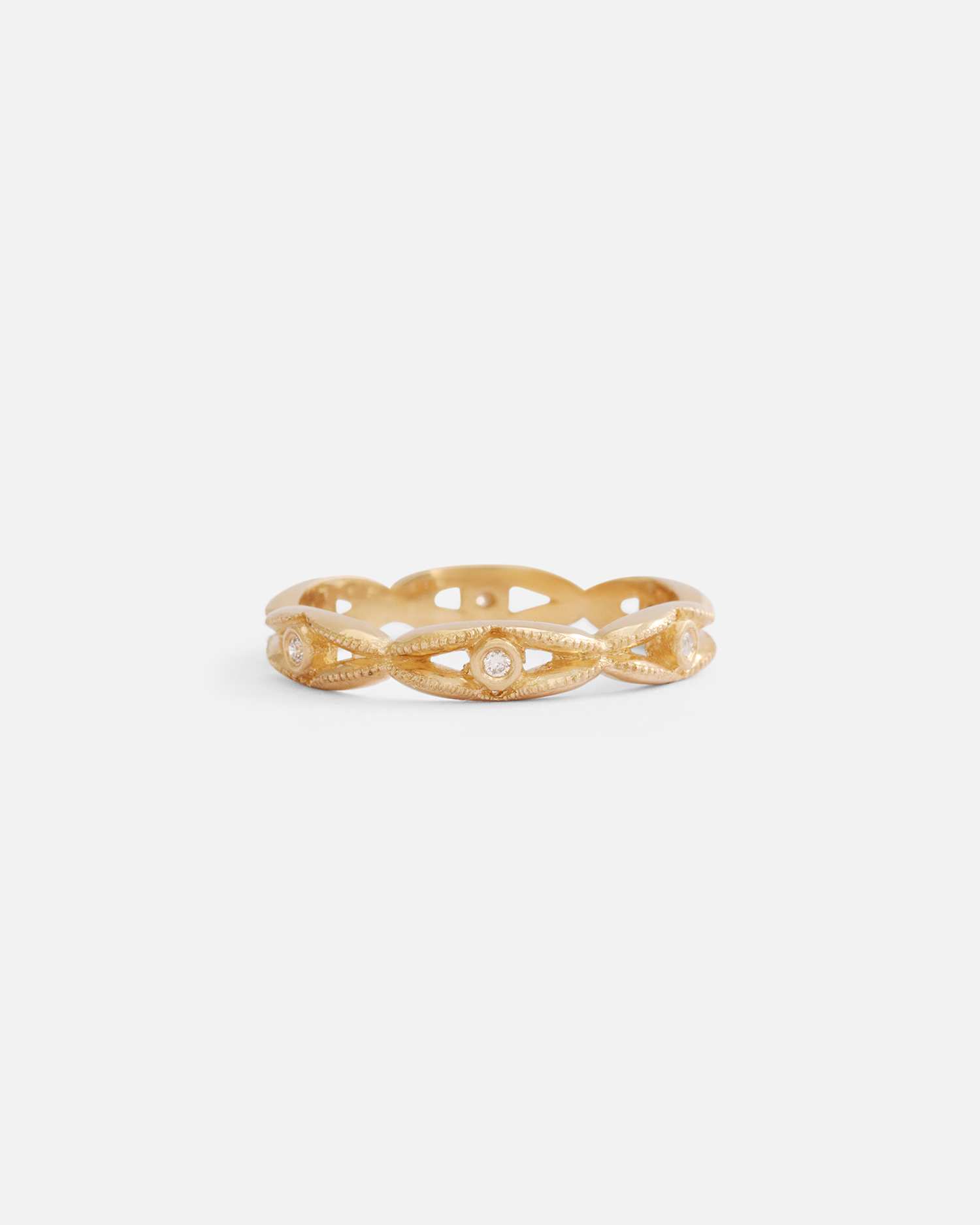 Romantic Array / Eye Diamond Band By Ruoria