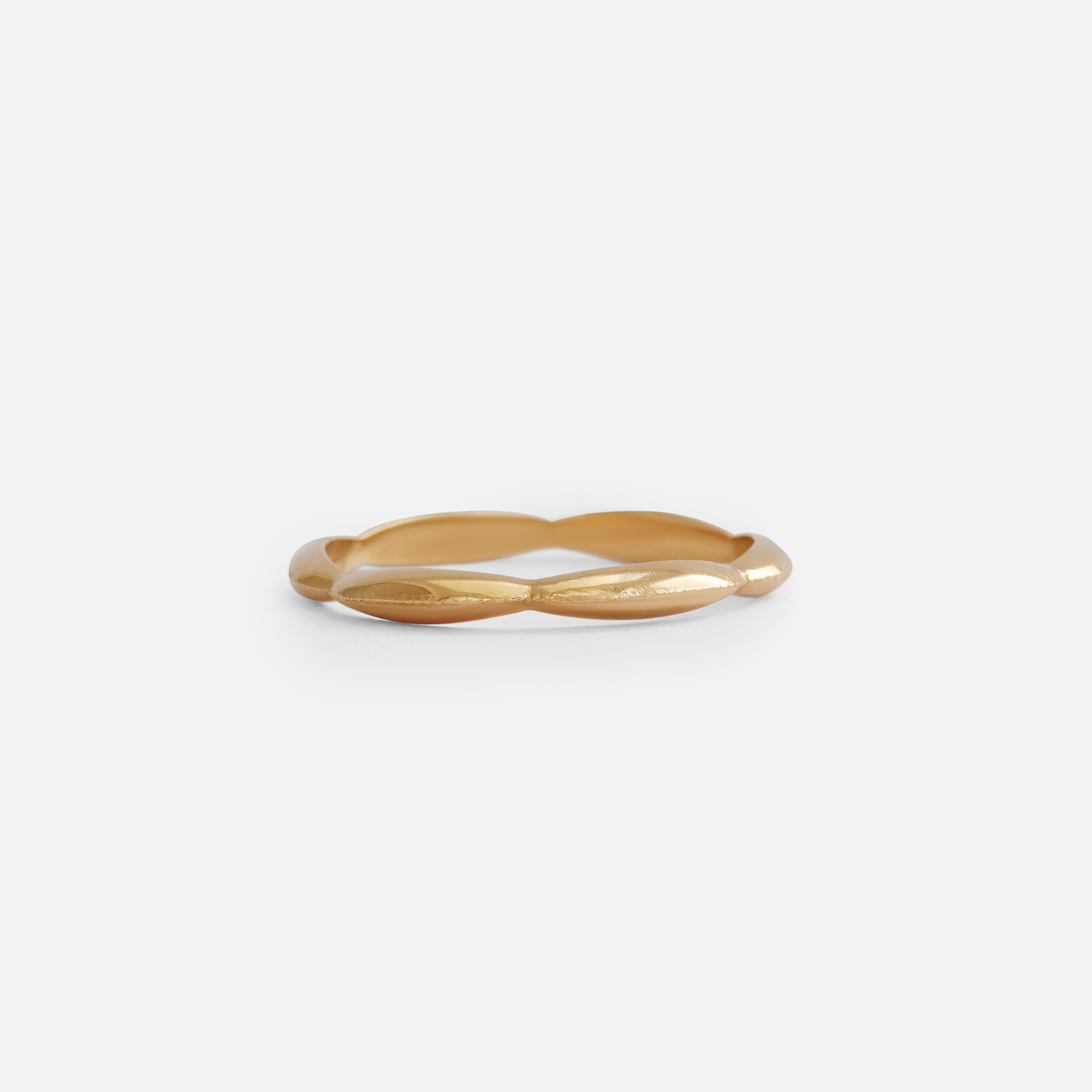 Romantic Array / Scallop Band By Ruowei