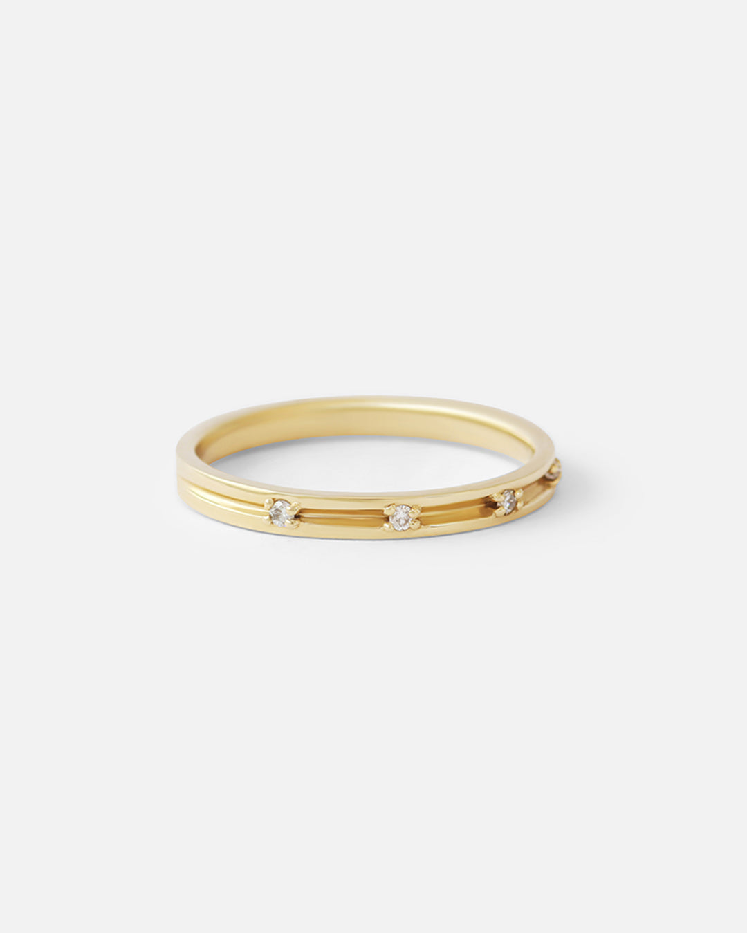 Canal / 2mm 6 Stone Band By Ruowei