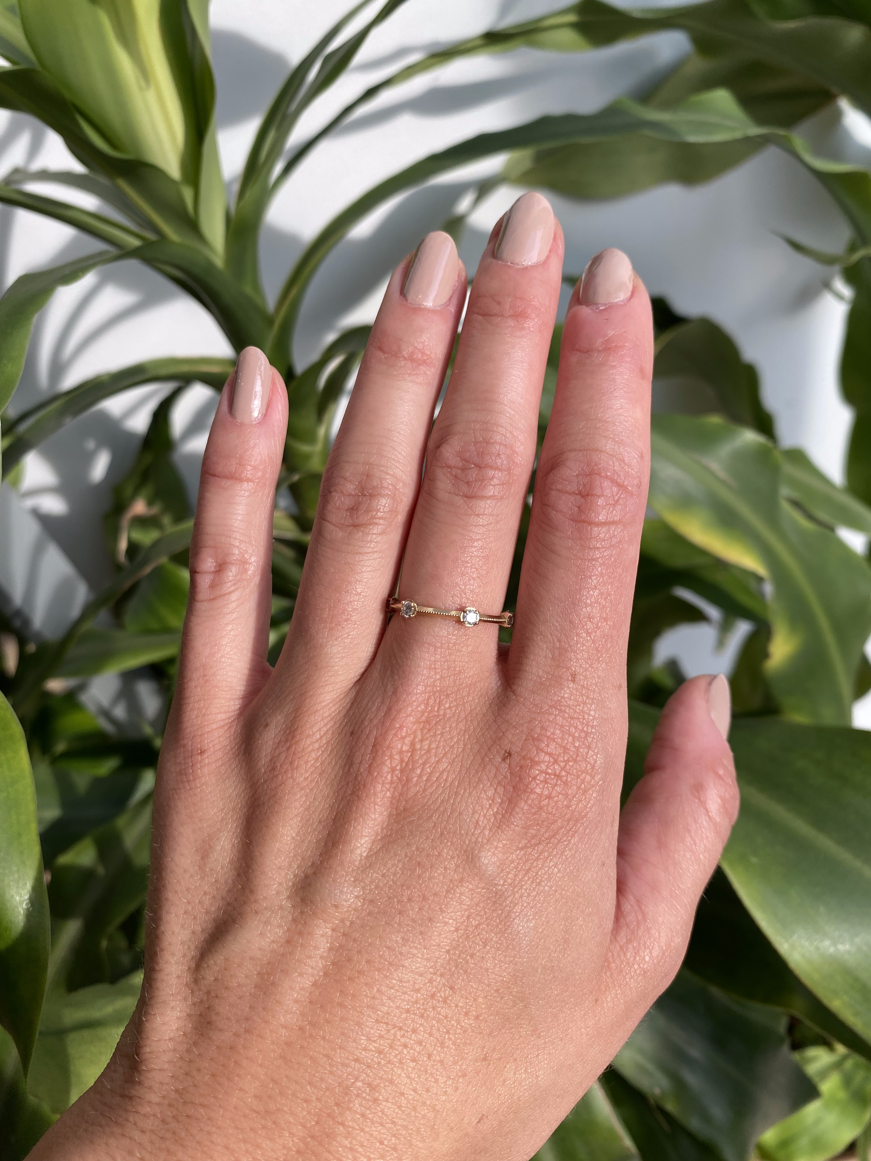Romantic Array / Linear Diamond Band By Ruoria