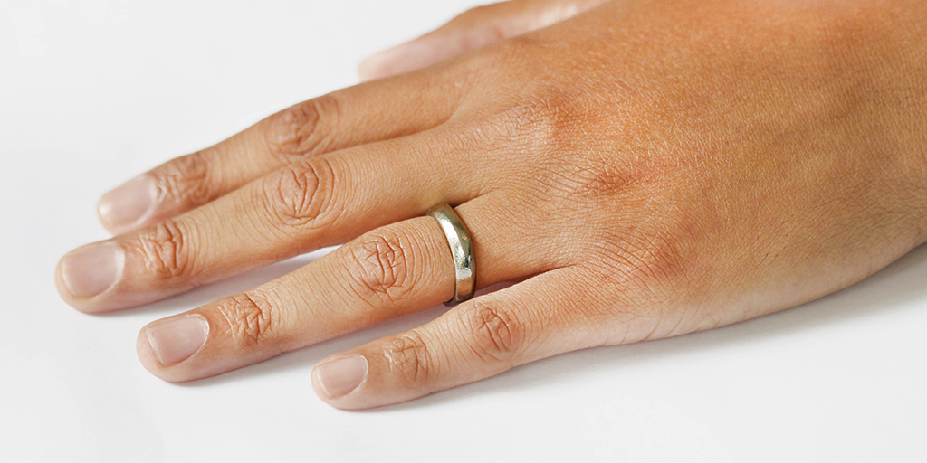 Pebble Medium / Band By Hiroyo