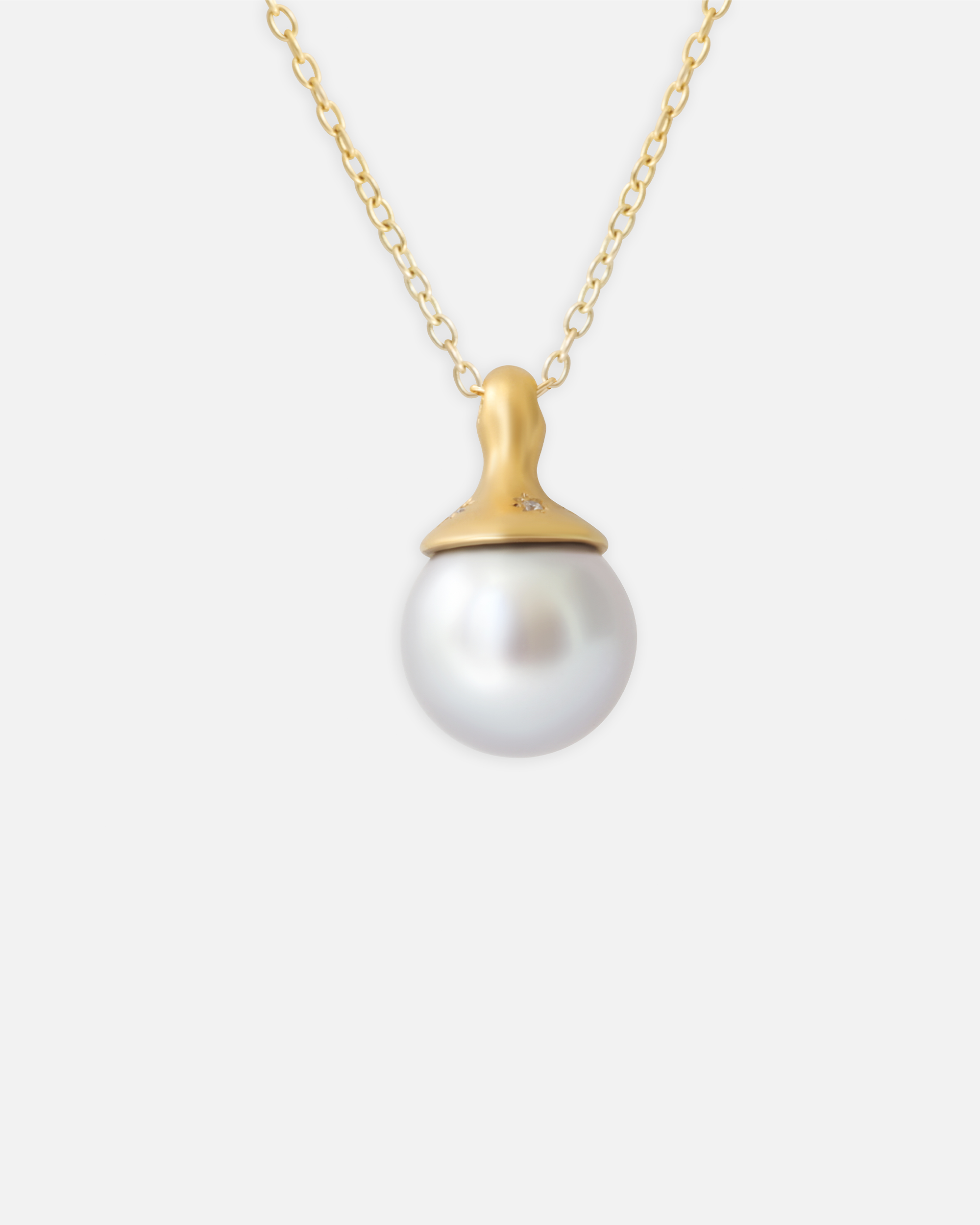 Umi / Black South Sea Pearl Pendant By Hiroyo