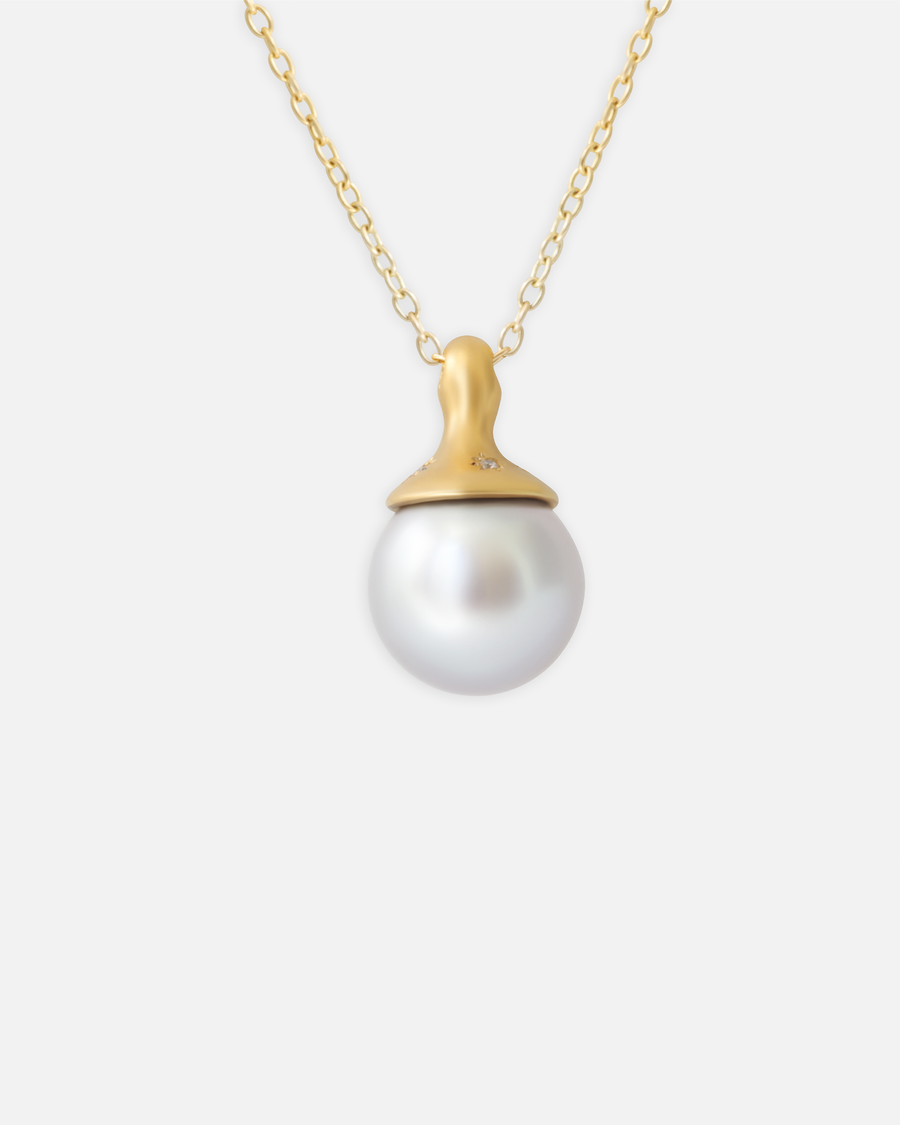 Umi / Black South Sea Pearl Pendant By Hiroyo in pendants Category