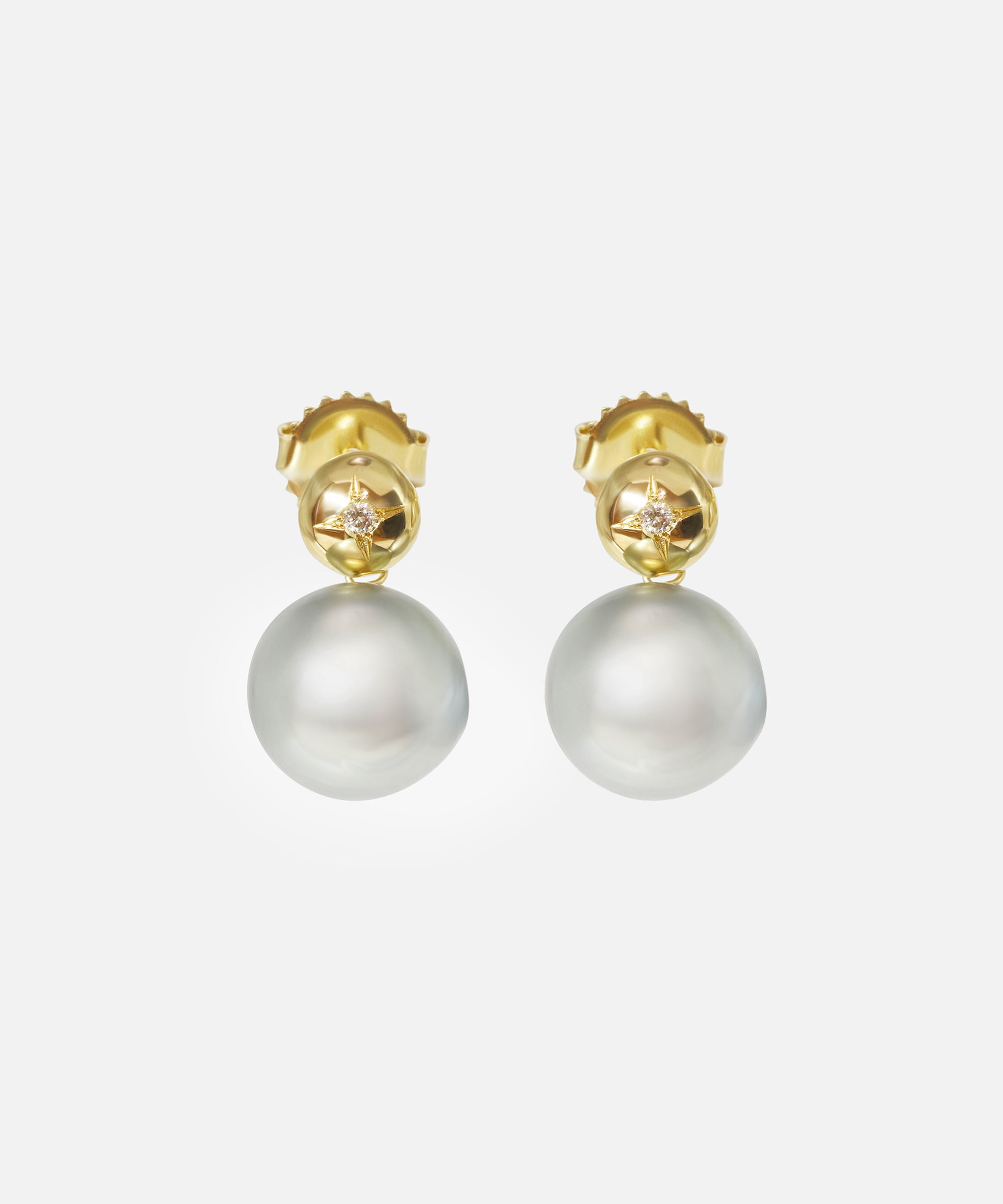 Front view of Umi / Button Round Earrings