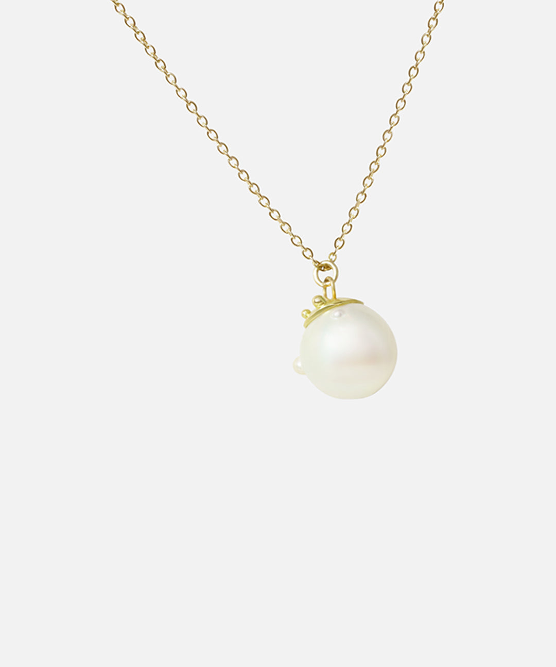 Side view of Umi / Dotted Pendant