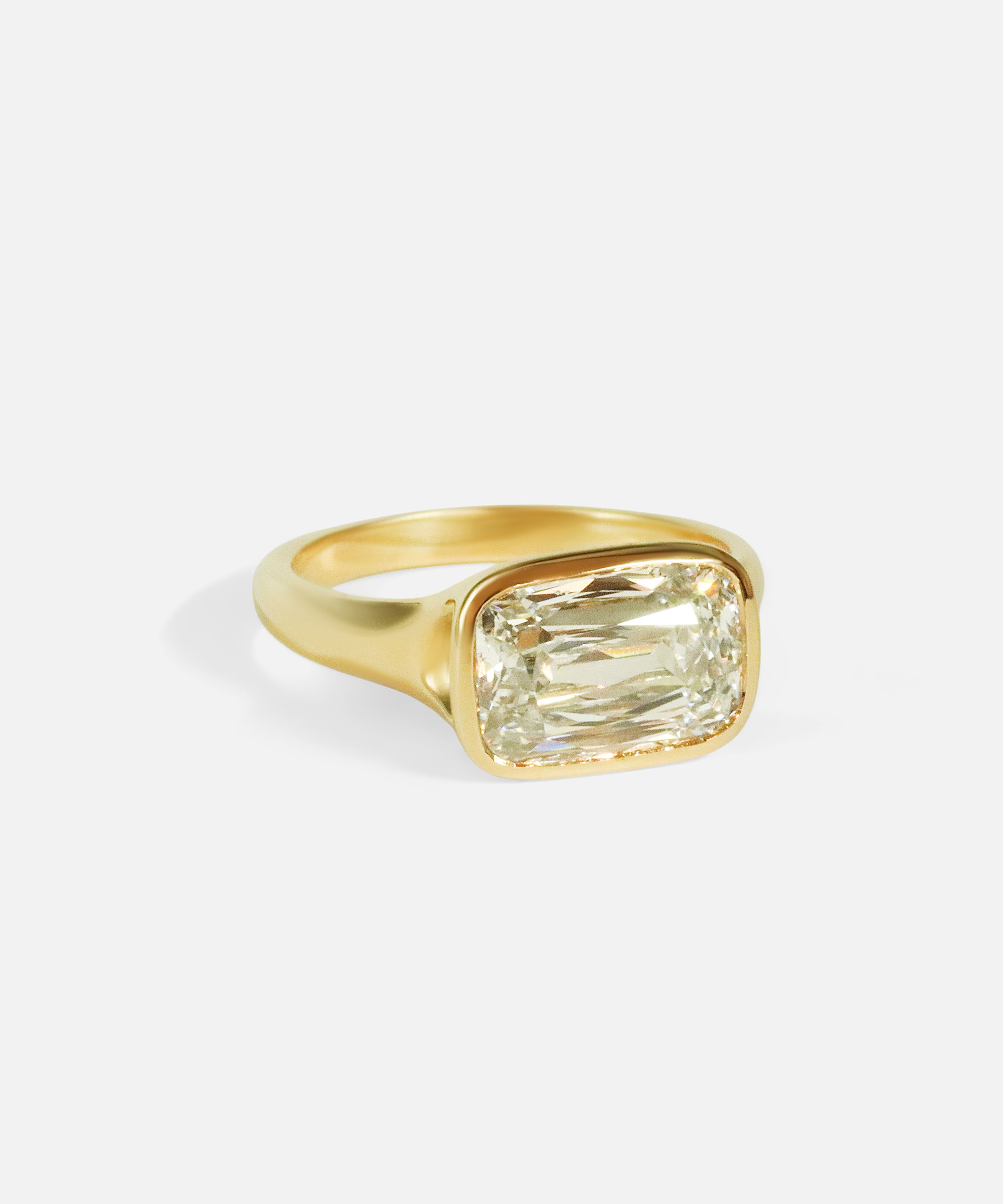 Side view of Fractal / Ashoka Diamond Ring by Joko