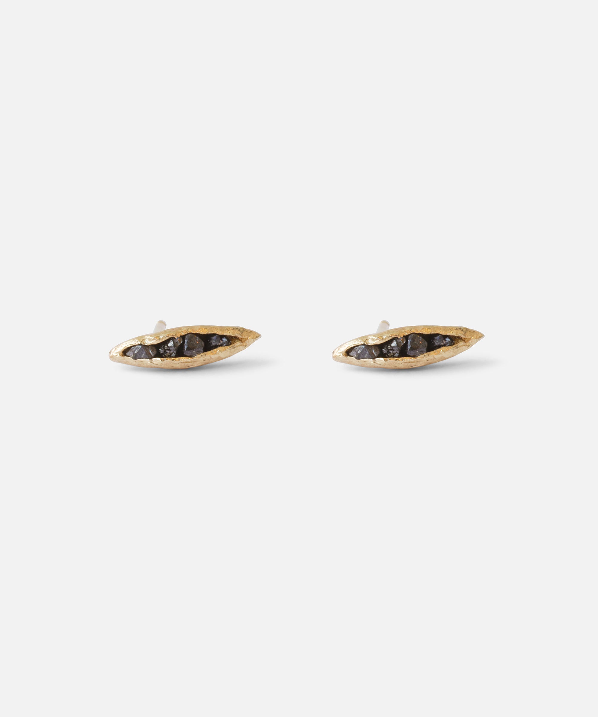 Rough Black Diamond / Studs By Ariko