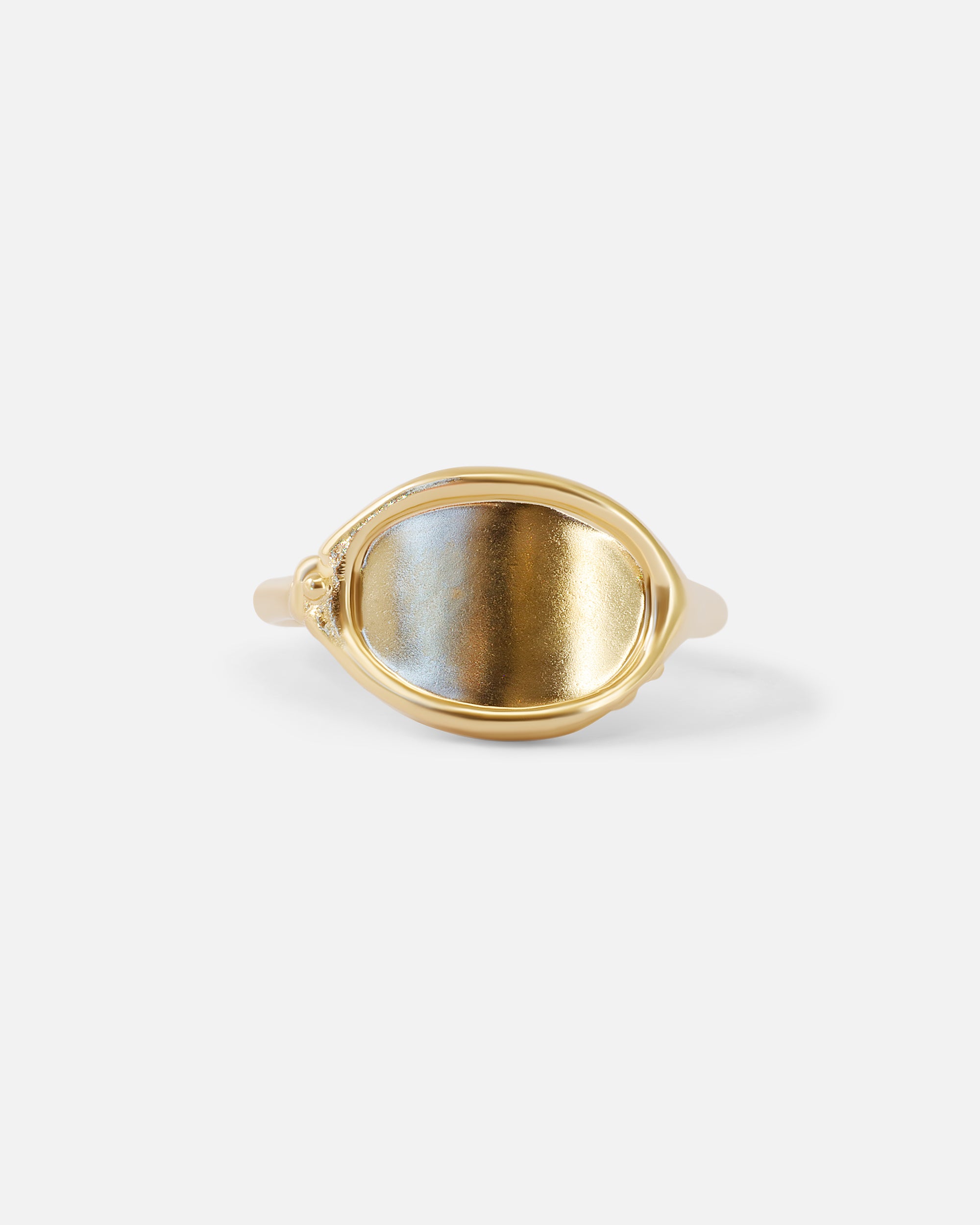 Front view of Reflection Ring III