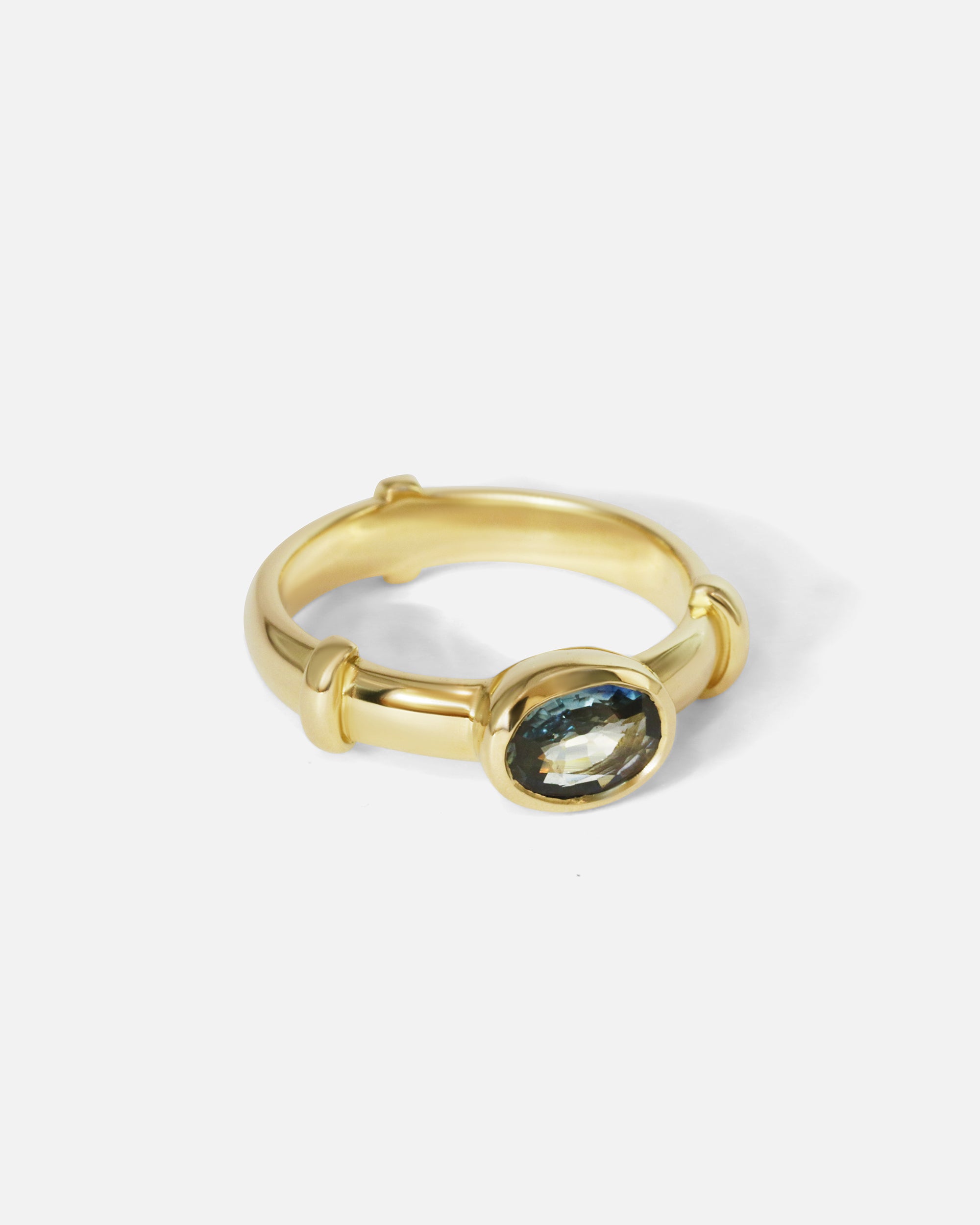 Side view of Orion Solitaire Blue Oval Sapphire Ring