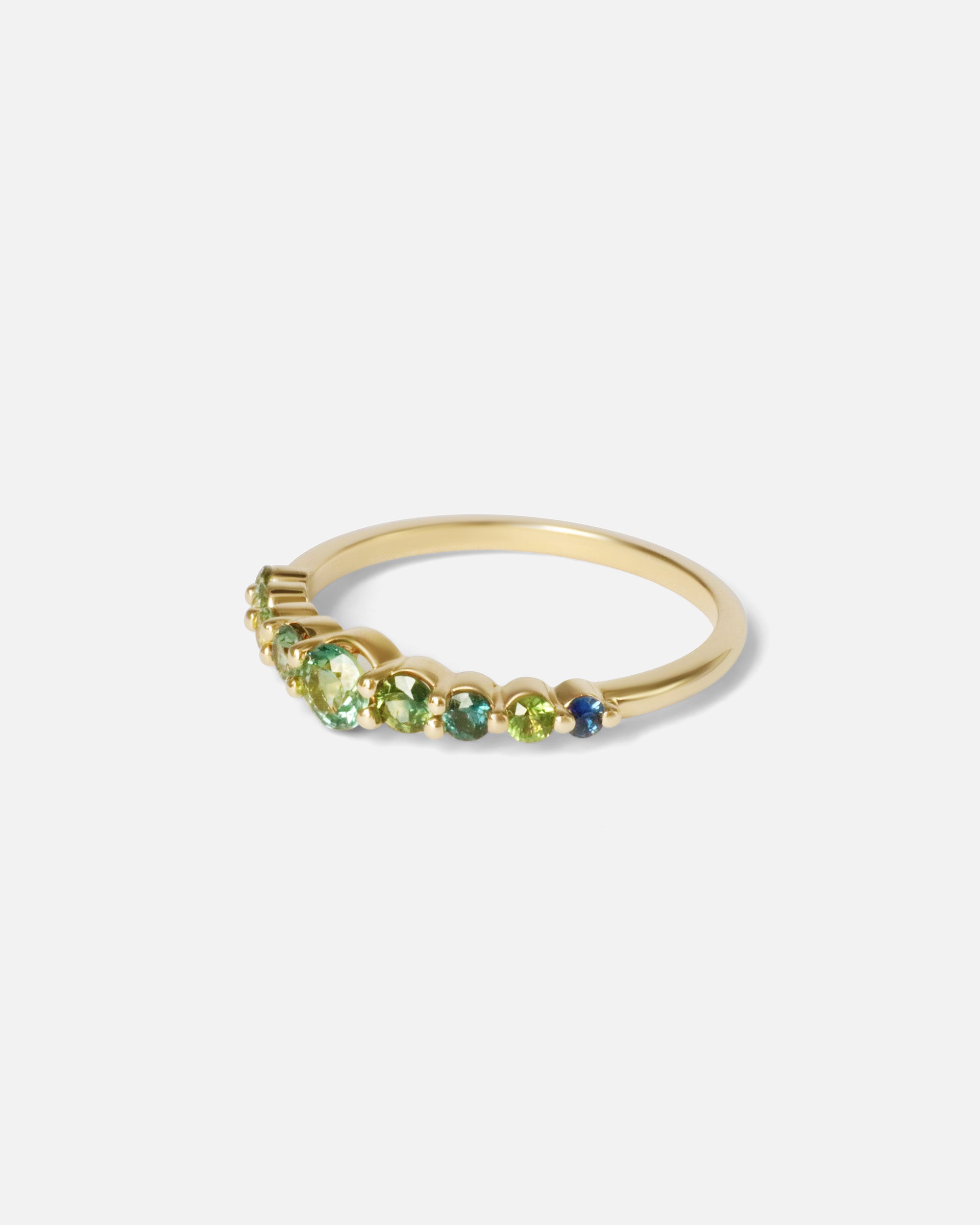 Side view of Edie / Round Sapphire Ring