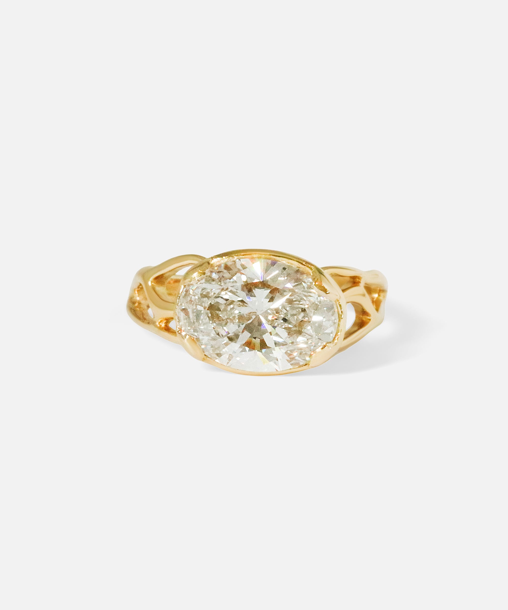 Front view of Dappled Summer / Oval Diamond Ring by Young Sun Song