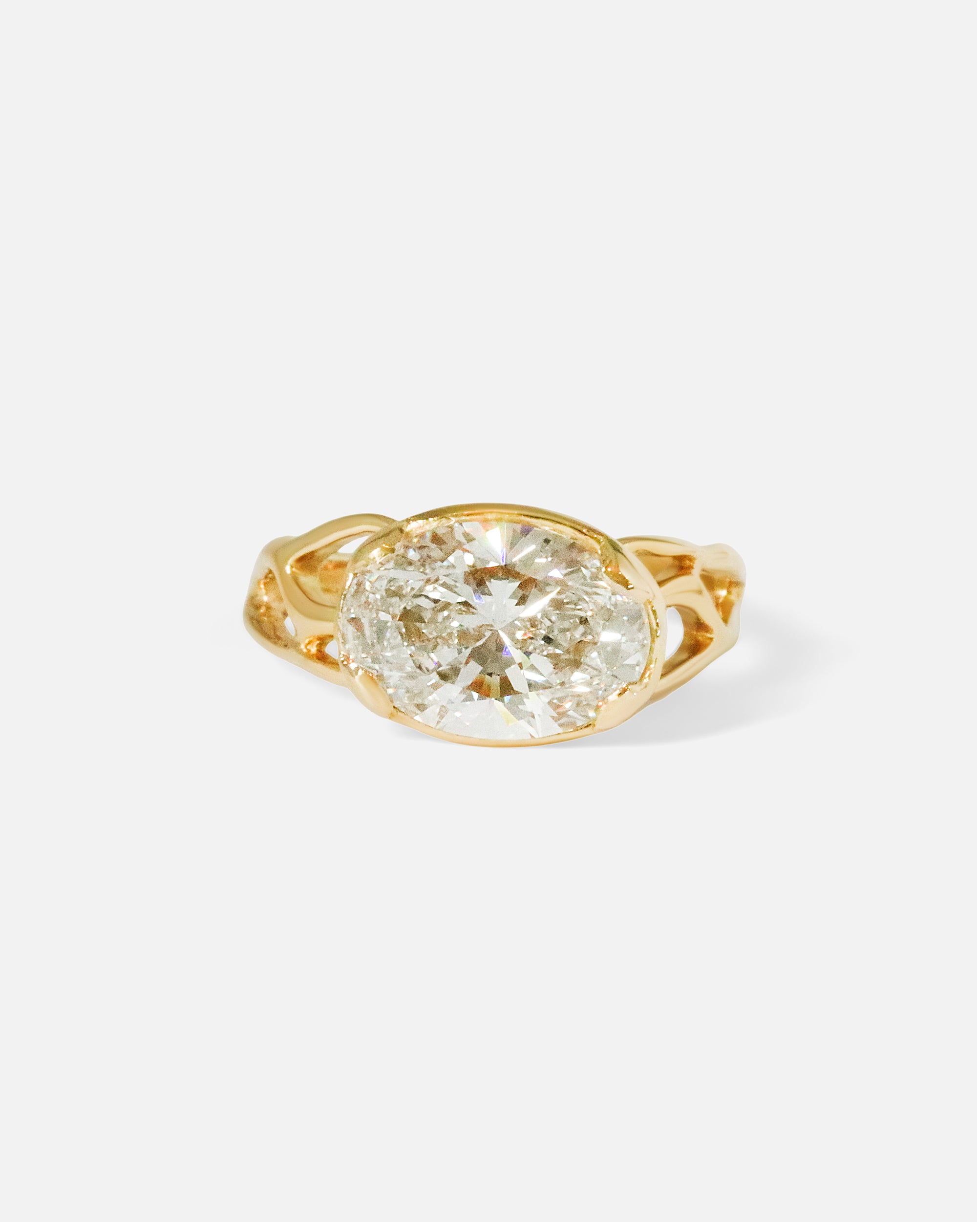 Front view of Dappled Summer / Oval Diamond Ring by Young Sun Song