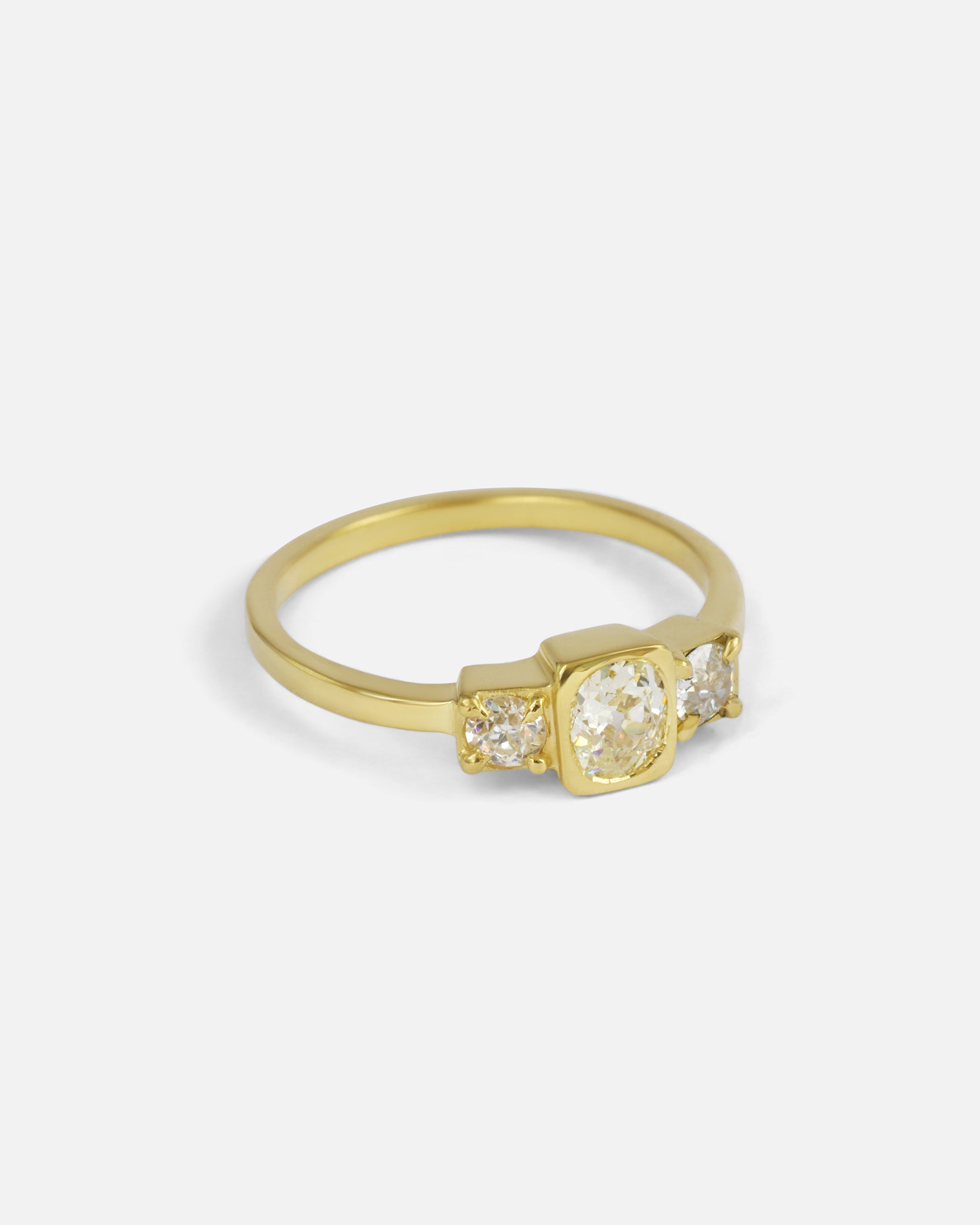 Side view of Dew 37 / Old Mine Cut Diamonds