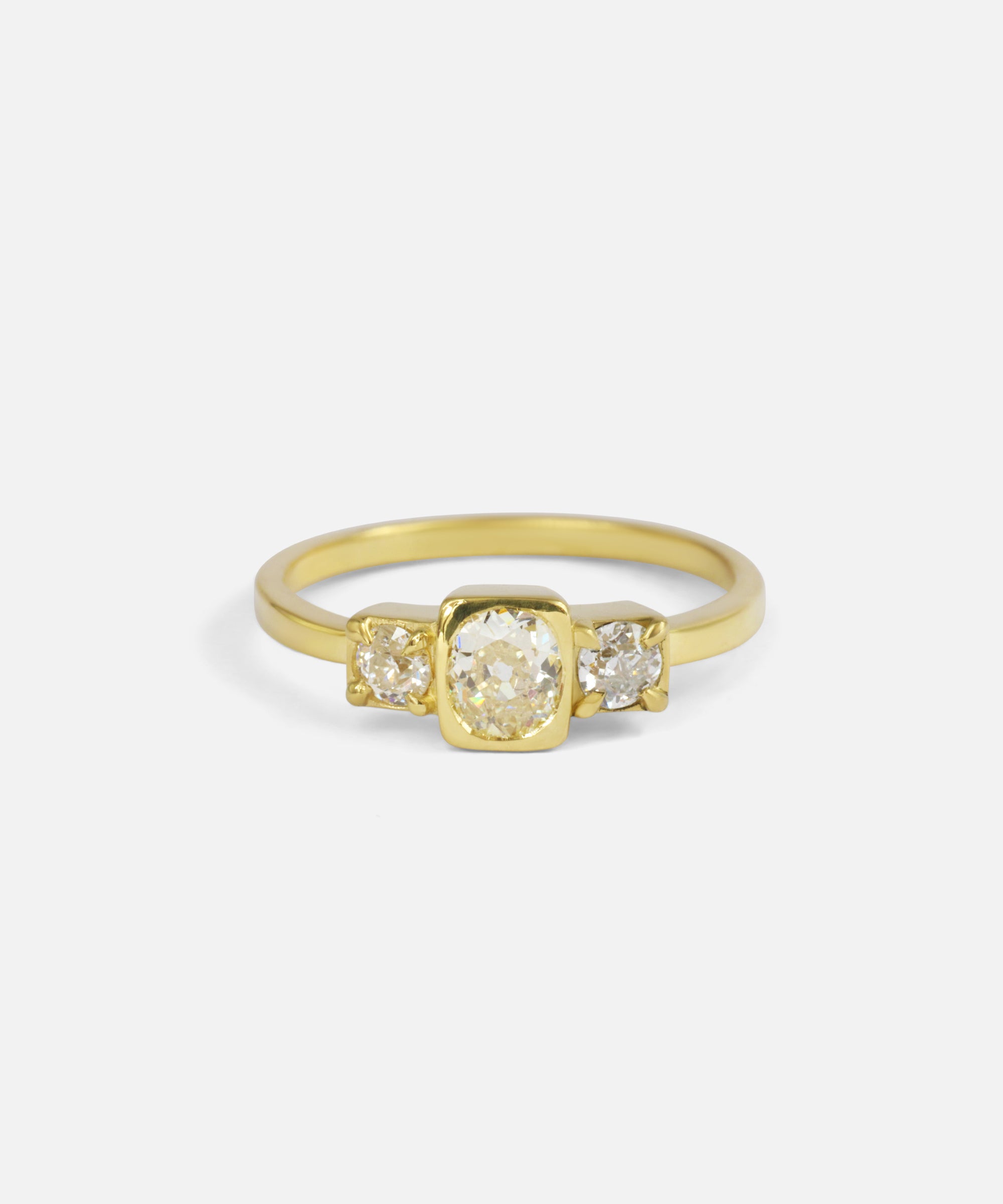 Front view of Dew 37 / Old Mine Cut Diamonds