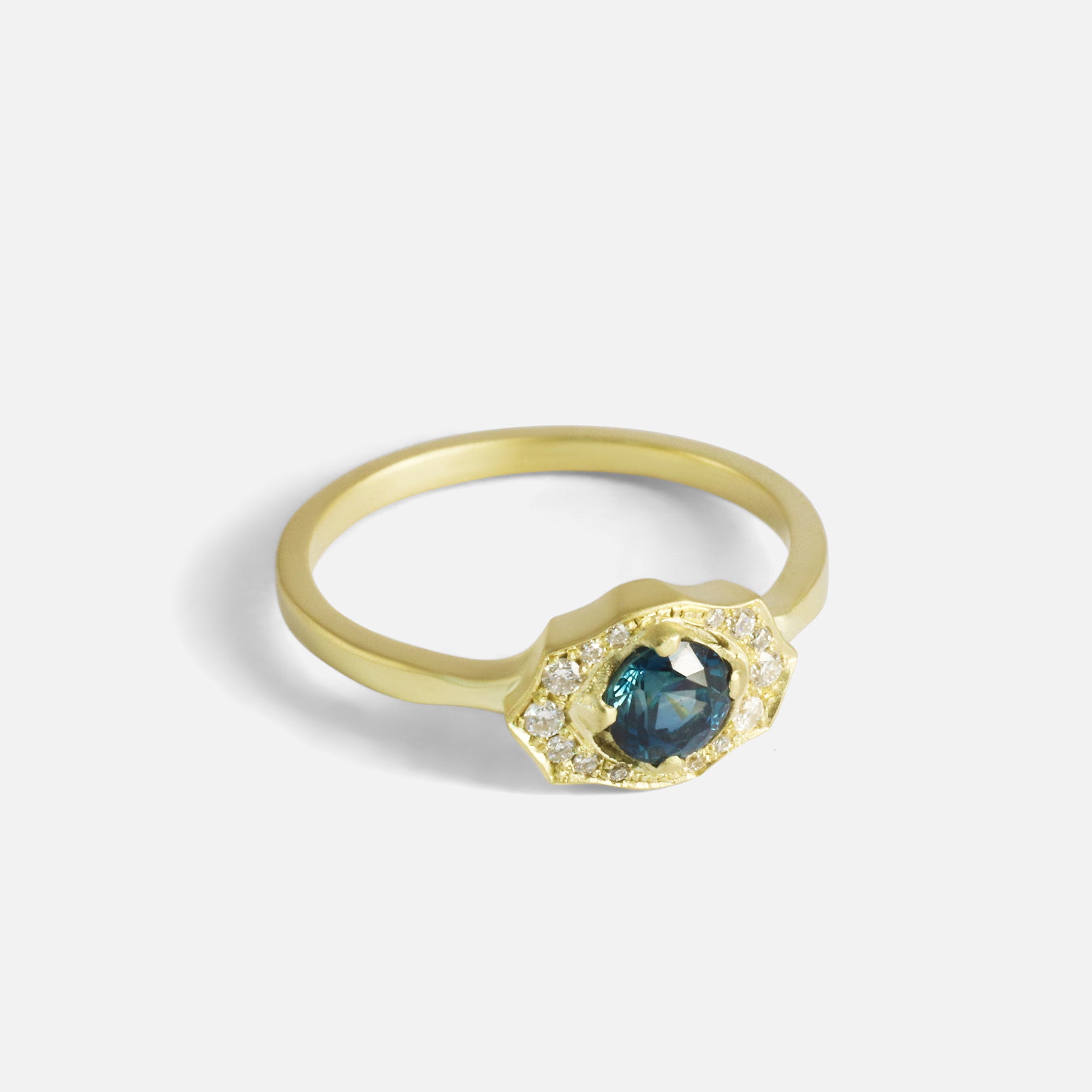 Ruiz / Blue Sapphire and White Diamond Ring By Hiroyo