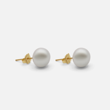Side view of Umi / Grey Tahitian Pearl Studs