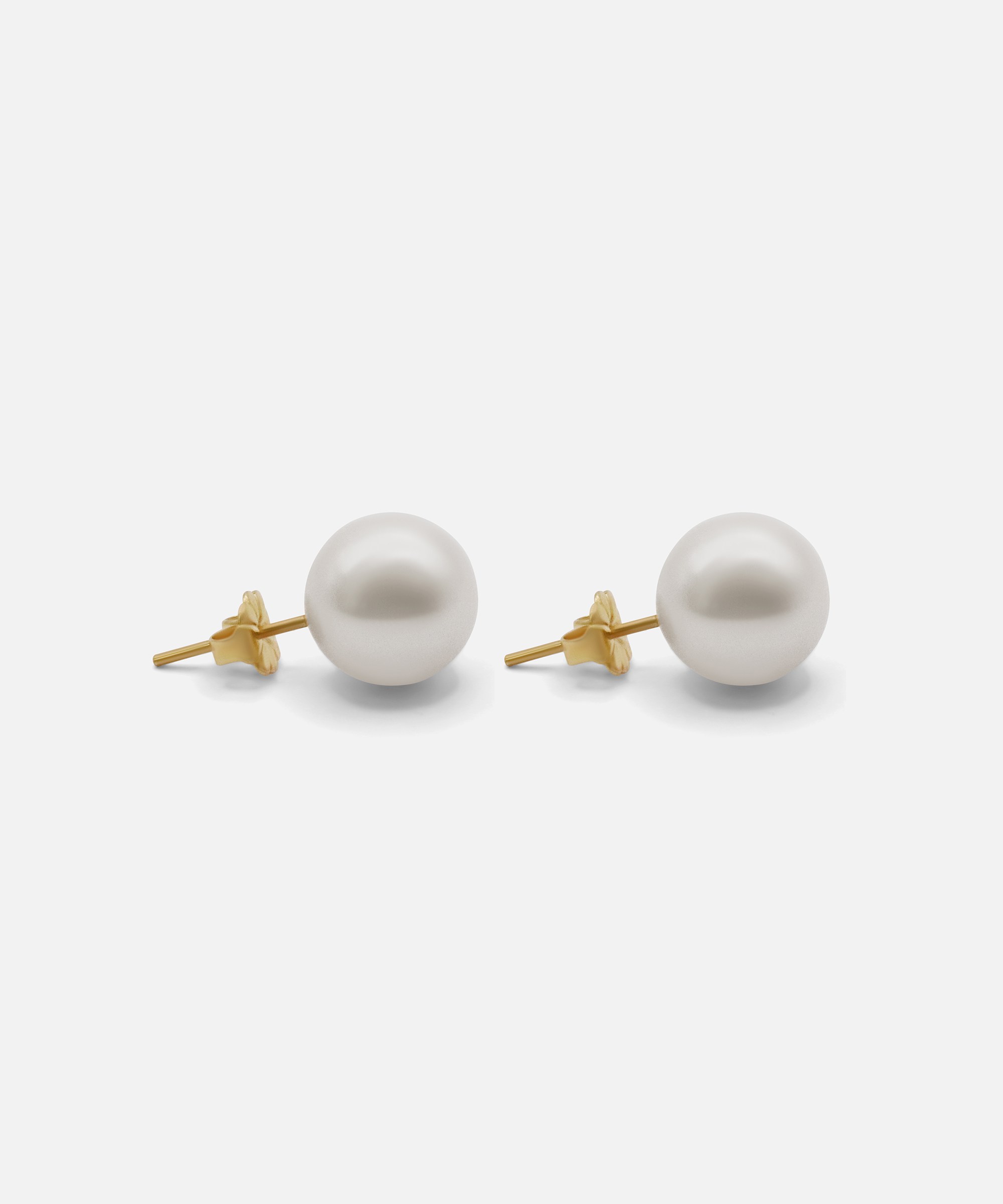 Side view of Umi / White Fresh Water Pearl Studs