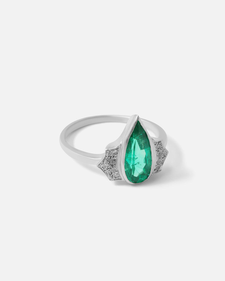 Zoraida Ring By Hiroyo in ENGAGEMENT Category