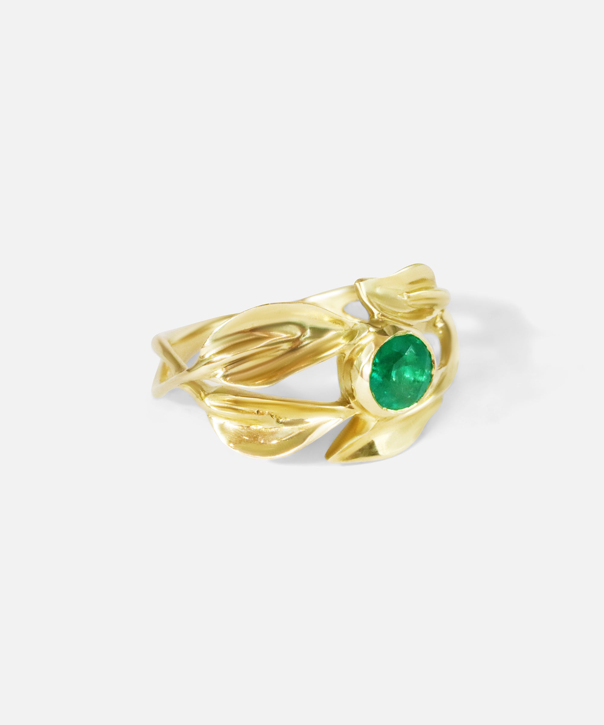 Side view of Willow / Emerald Ring