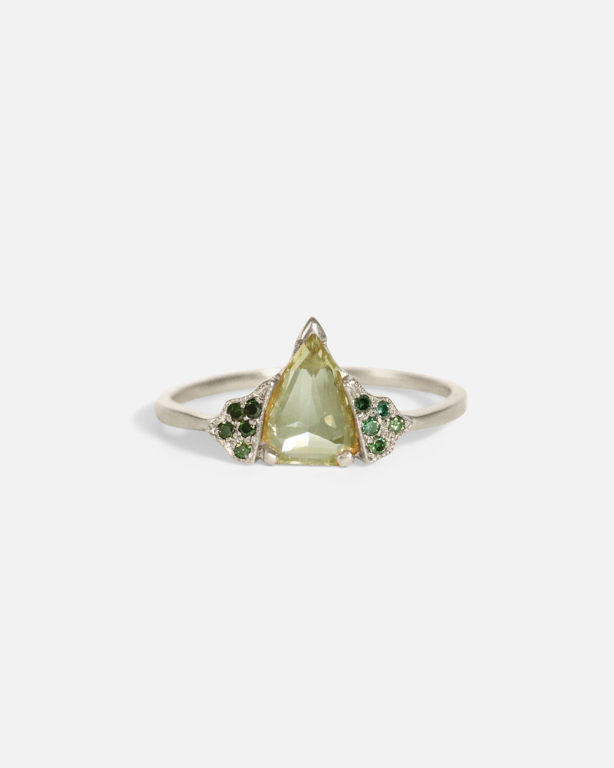 Front view of Kadiga / Champagne & Green Diamond Ring by Hiroyo