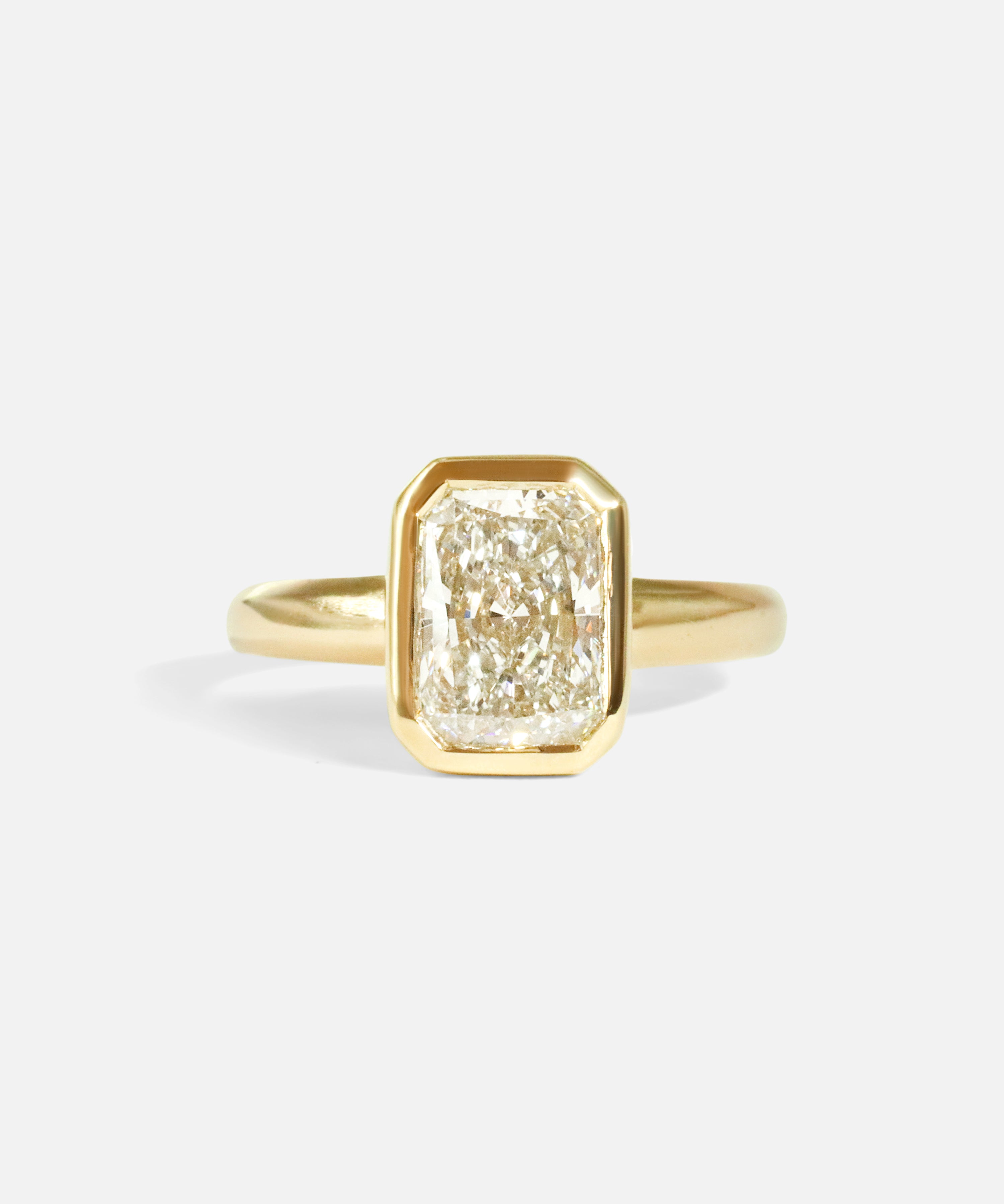 Front view of Fractal Ring / 2ct Radiant Diamond by Joko