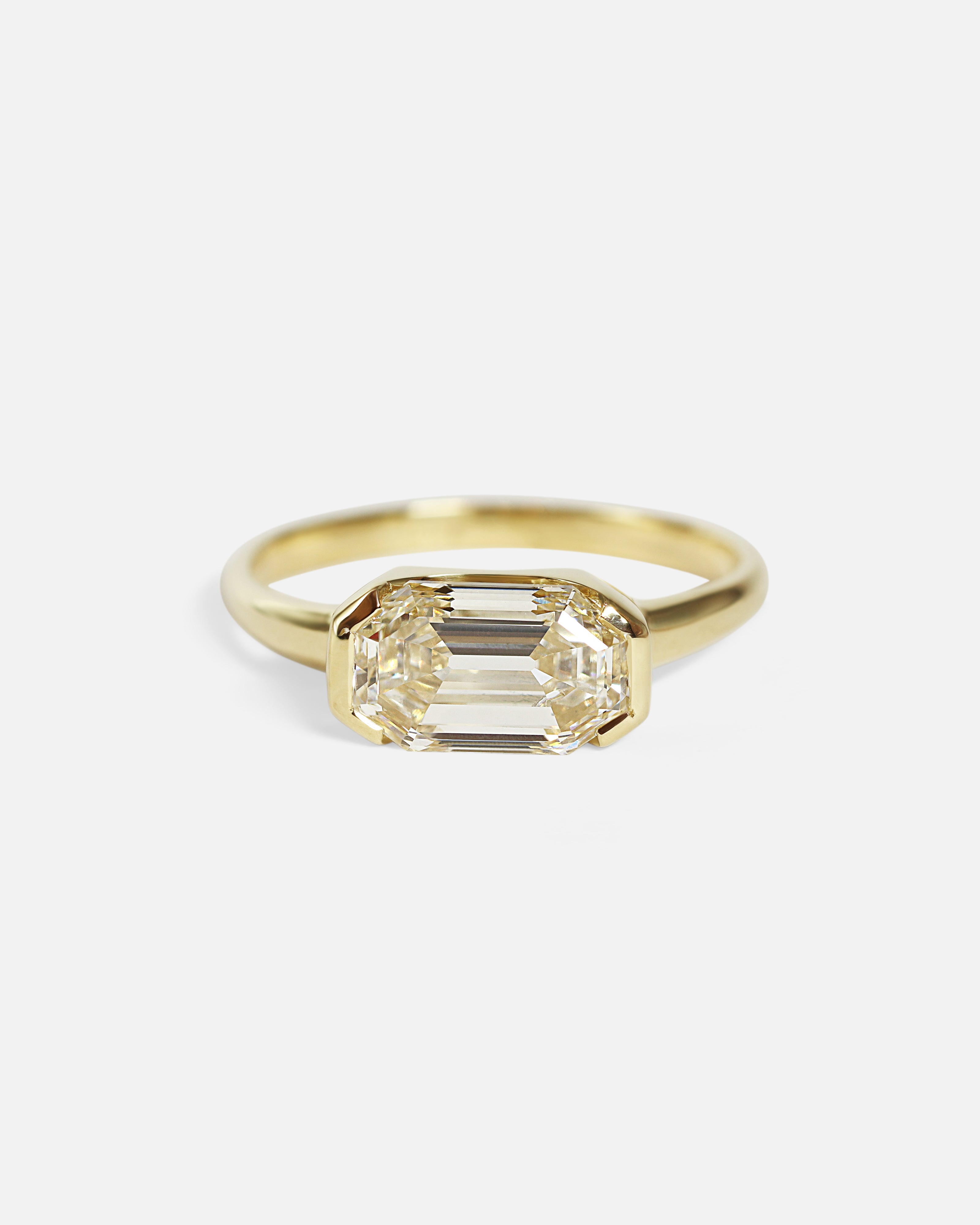 Front view of Tsurugi Ring / 2.05ct Lab Diamond by Joko