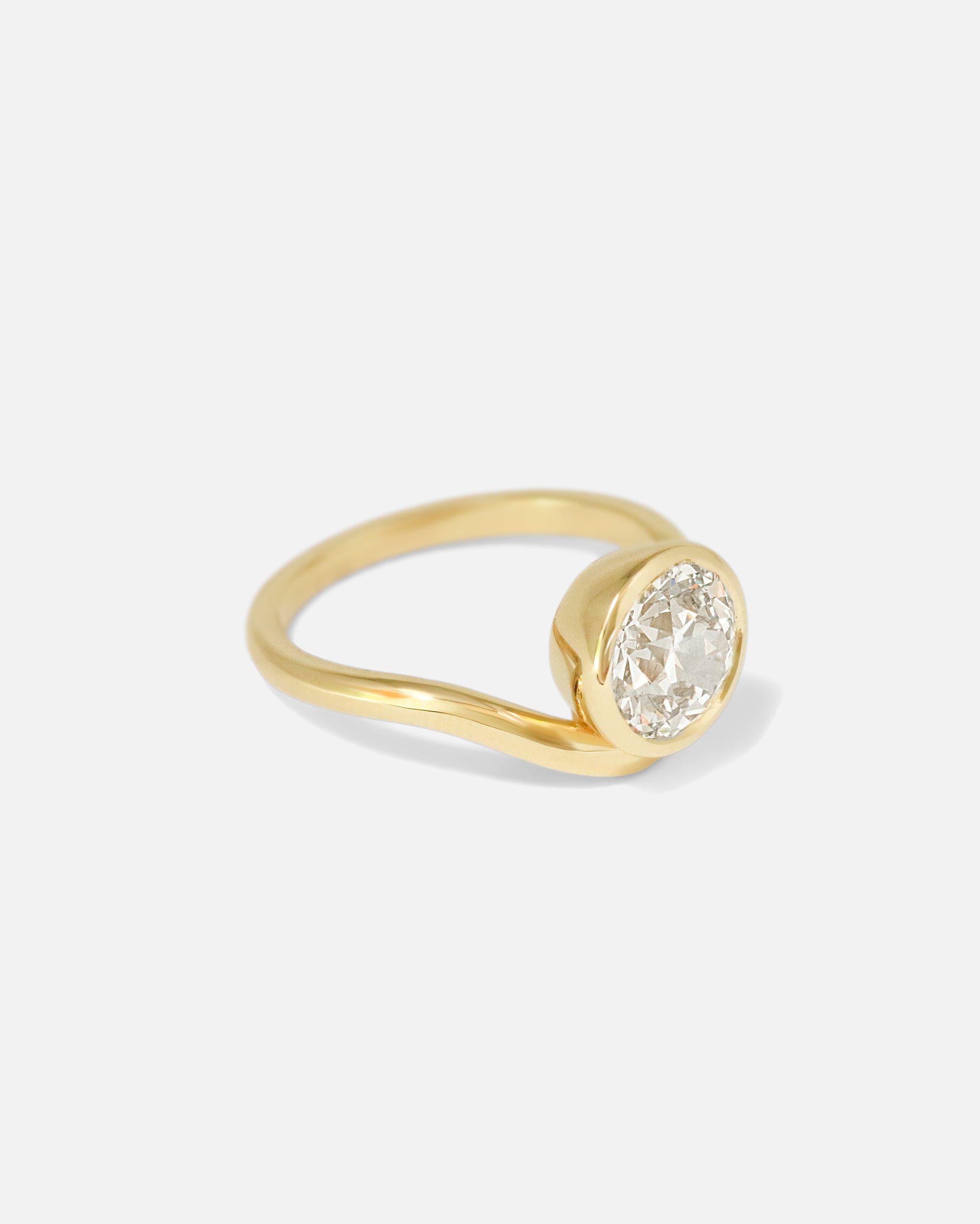 Angled side view of Mena Ring / Round Diamond by Ciara Alice