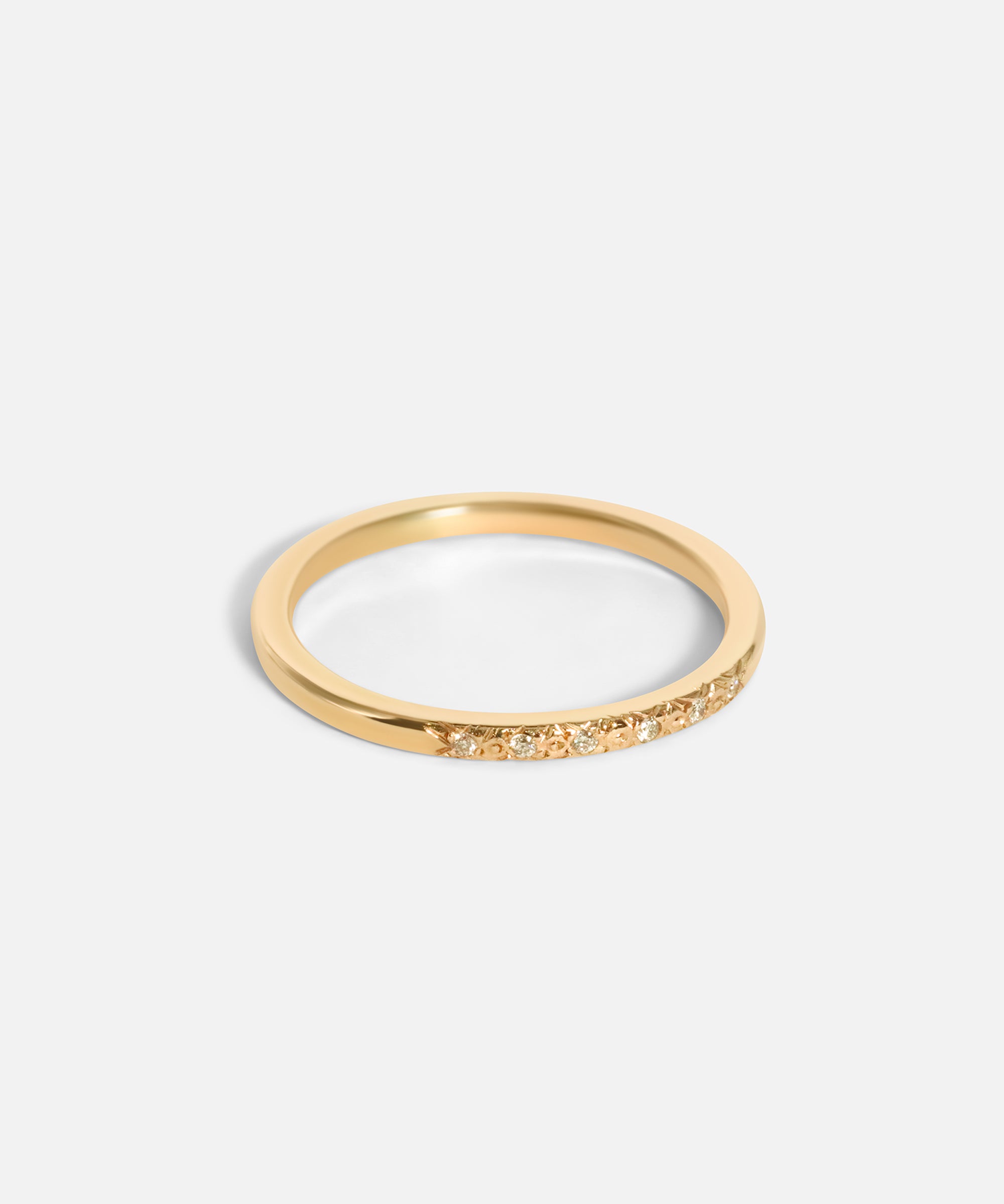 Side view of Diamond Flat Band by Nishi