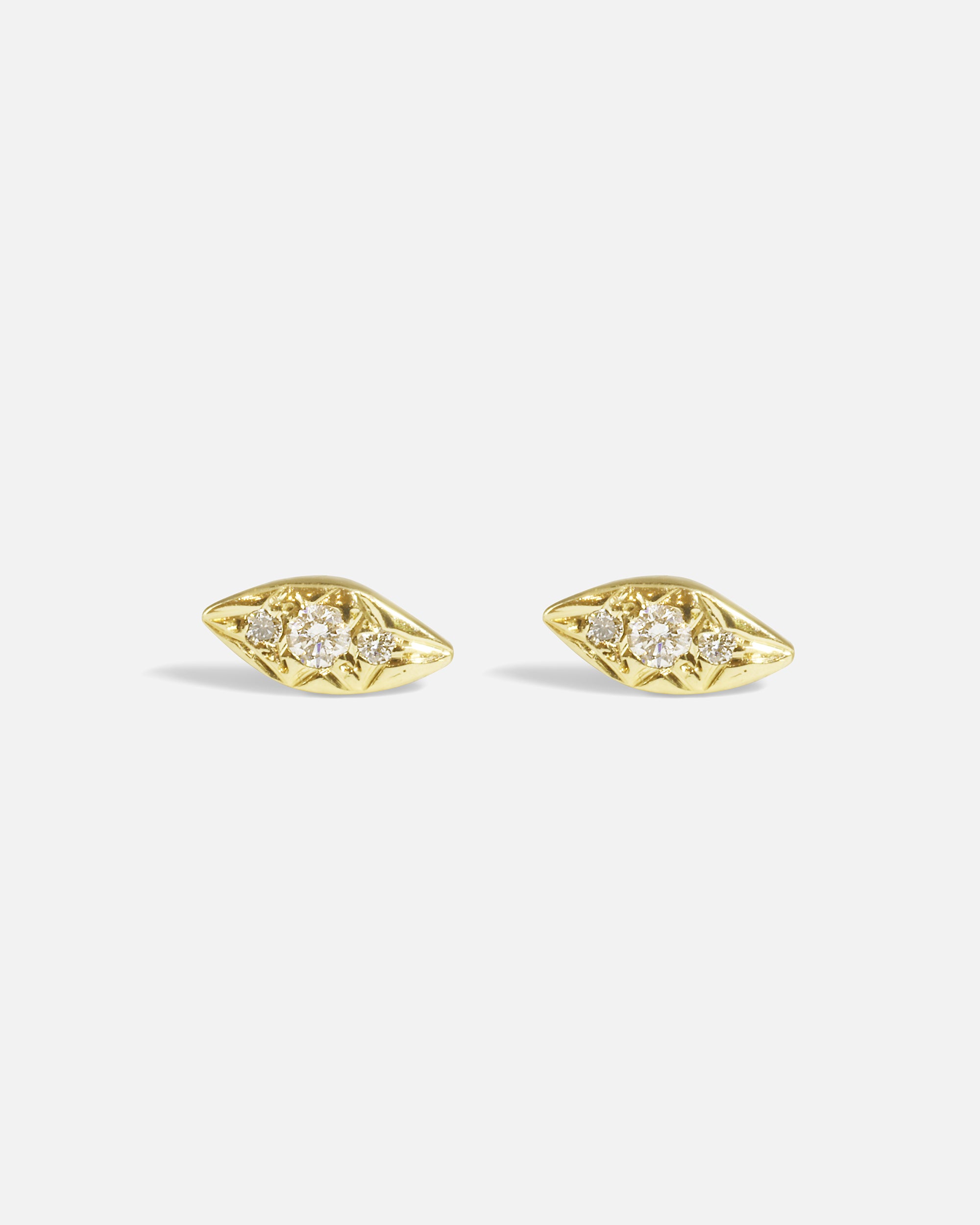 Front view of Diamond Kite / Studs by Nishi