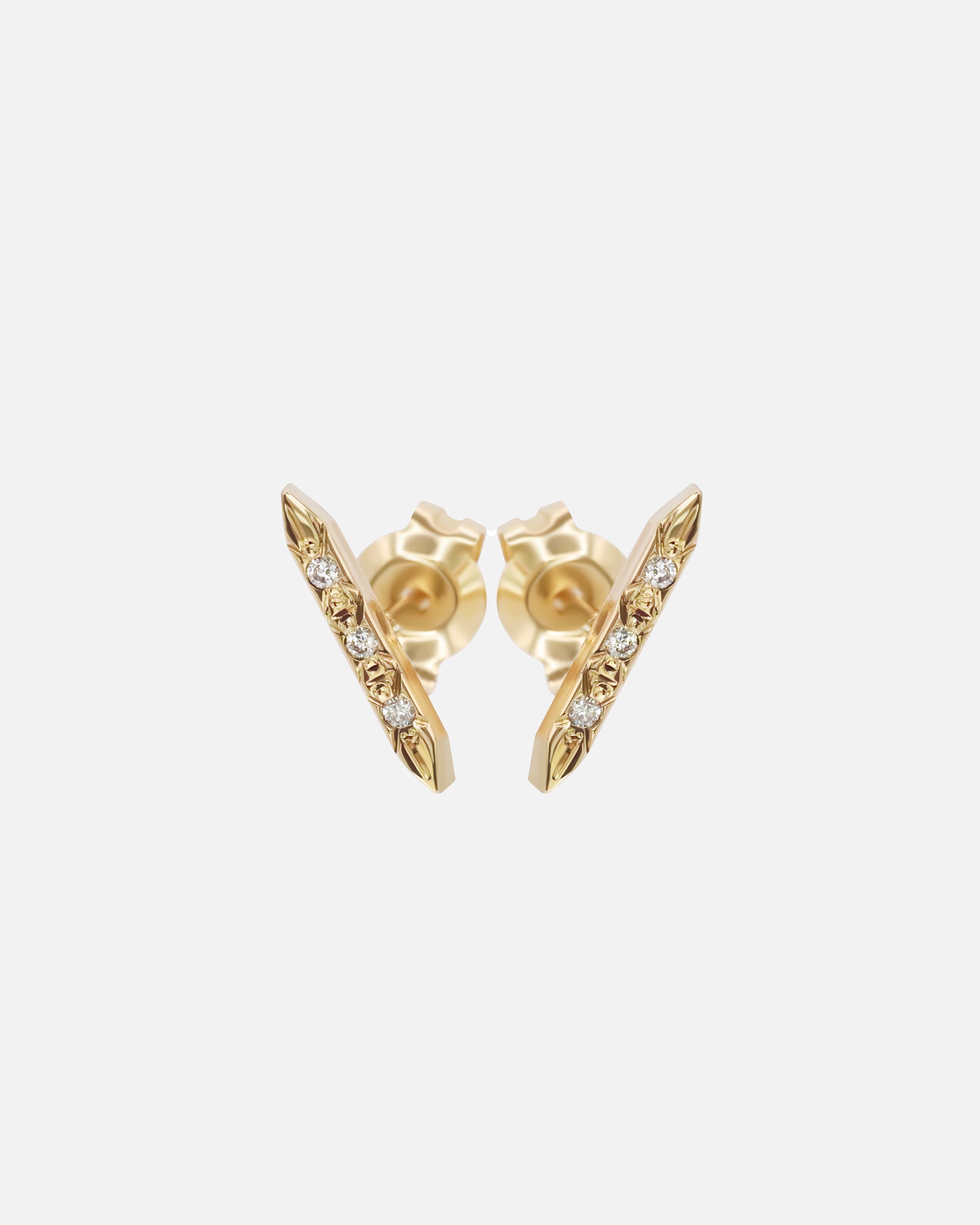 Diamond Arrow / Studs By Nishi