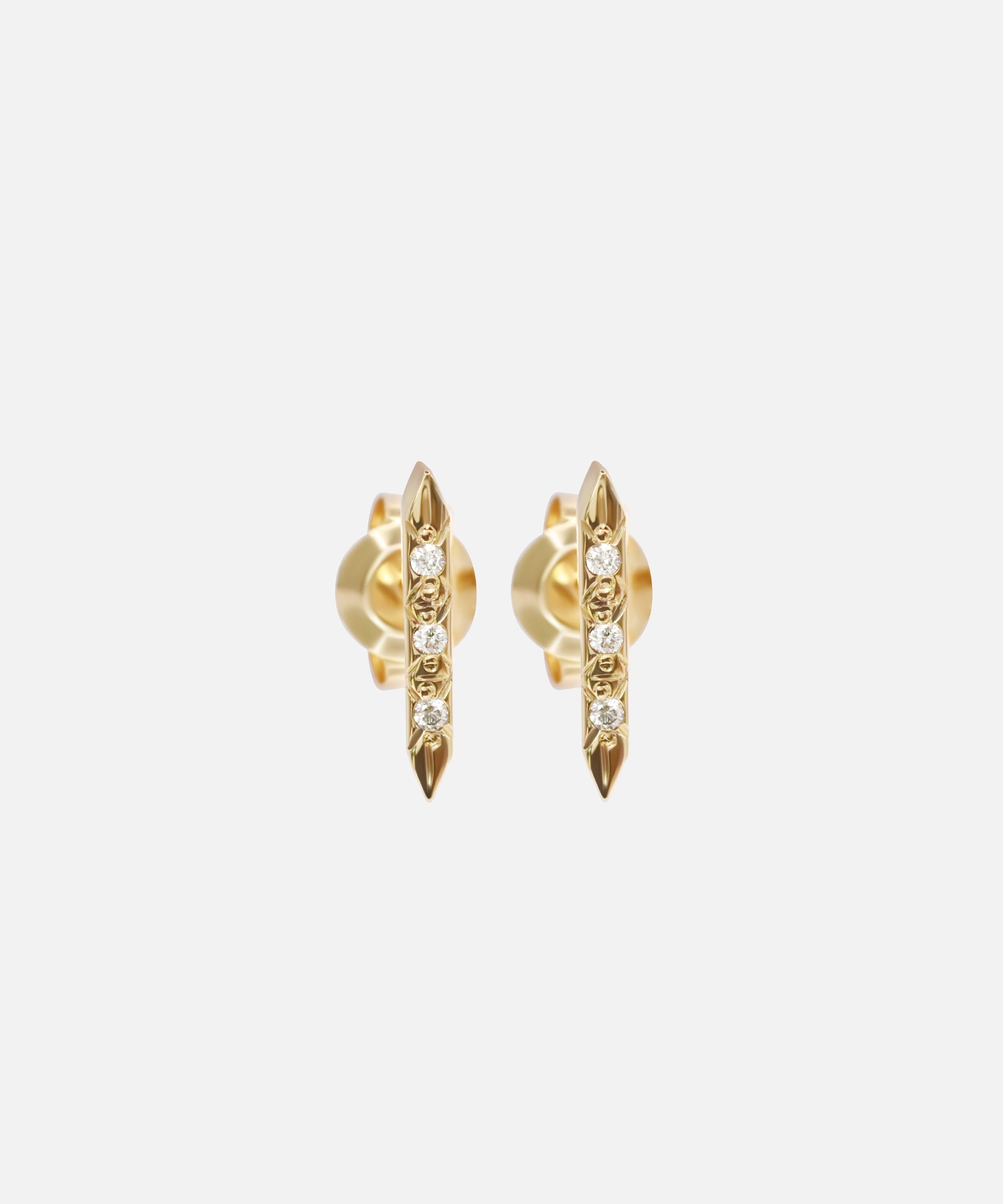 Diamond Arrow / Studs By Nishi